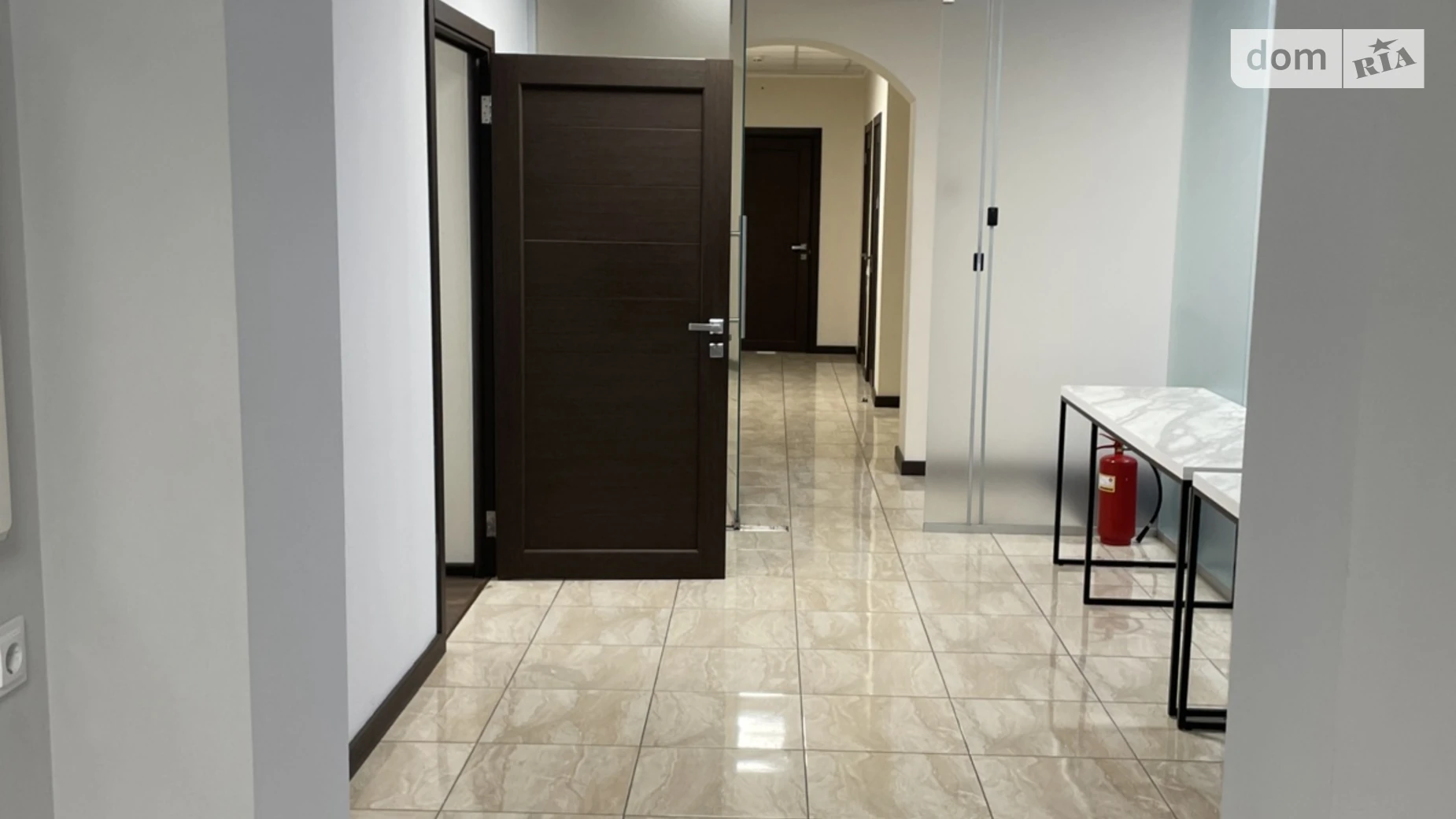 Здається в оренду офіс 222 кв. м в бізнес-центрі, цена: 3200 $ - фото 3