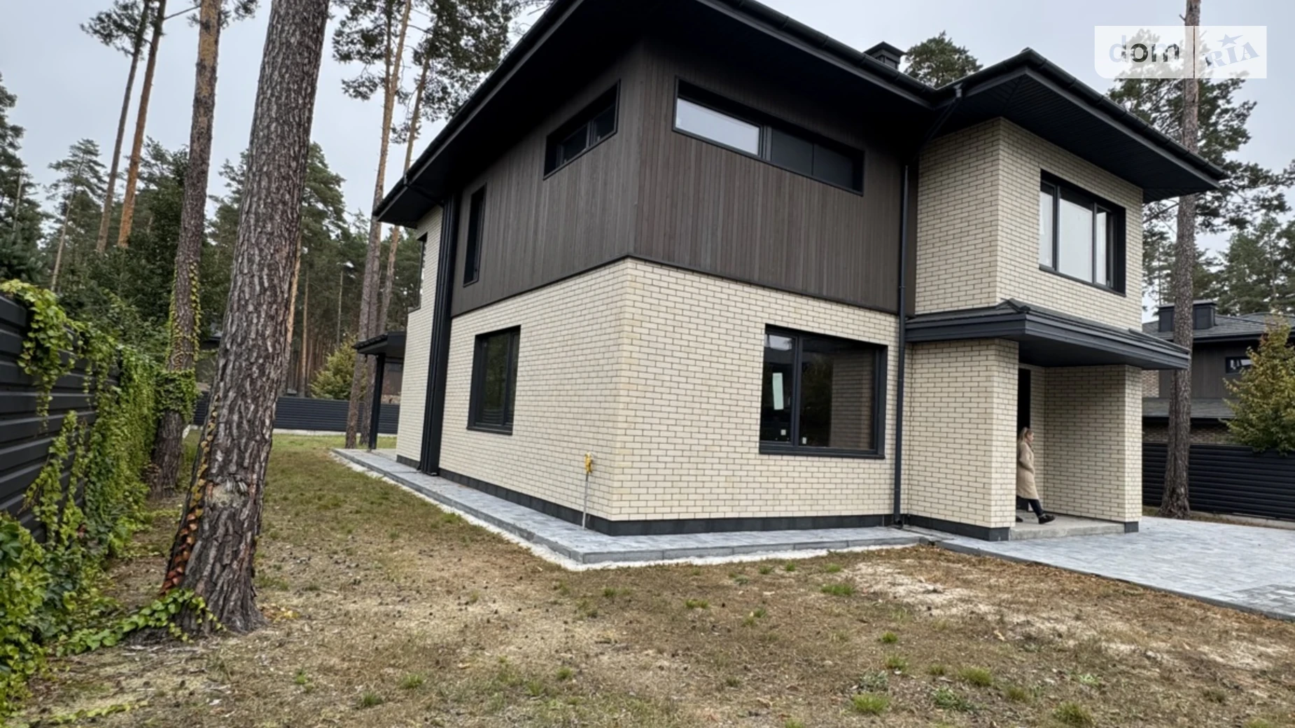 Продается дом на 2 этажа 214 кв. м с беседкой, цена: 425000 $ - фото 2