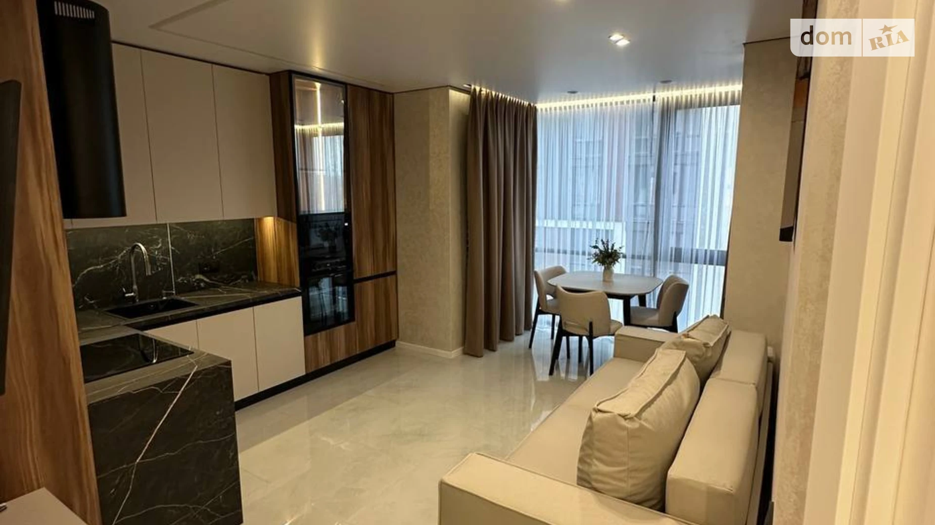 Продается 1-комнатная квартира 46 кв. м в, цена: 90000 $ - фото 2