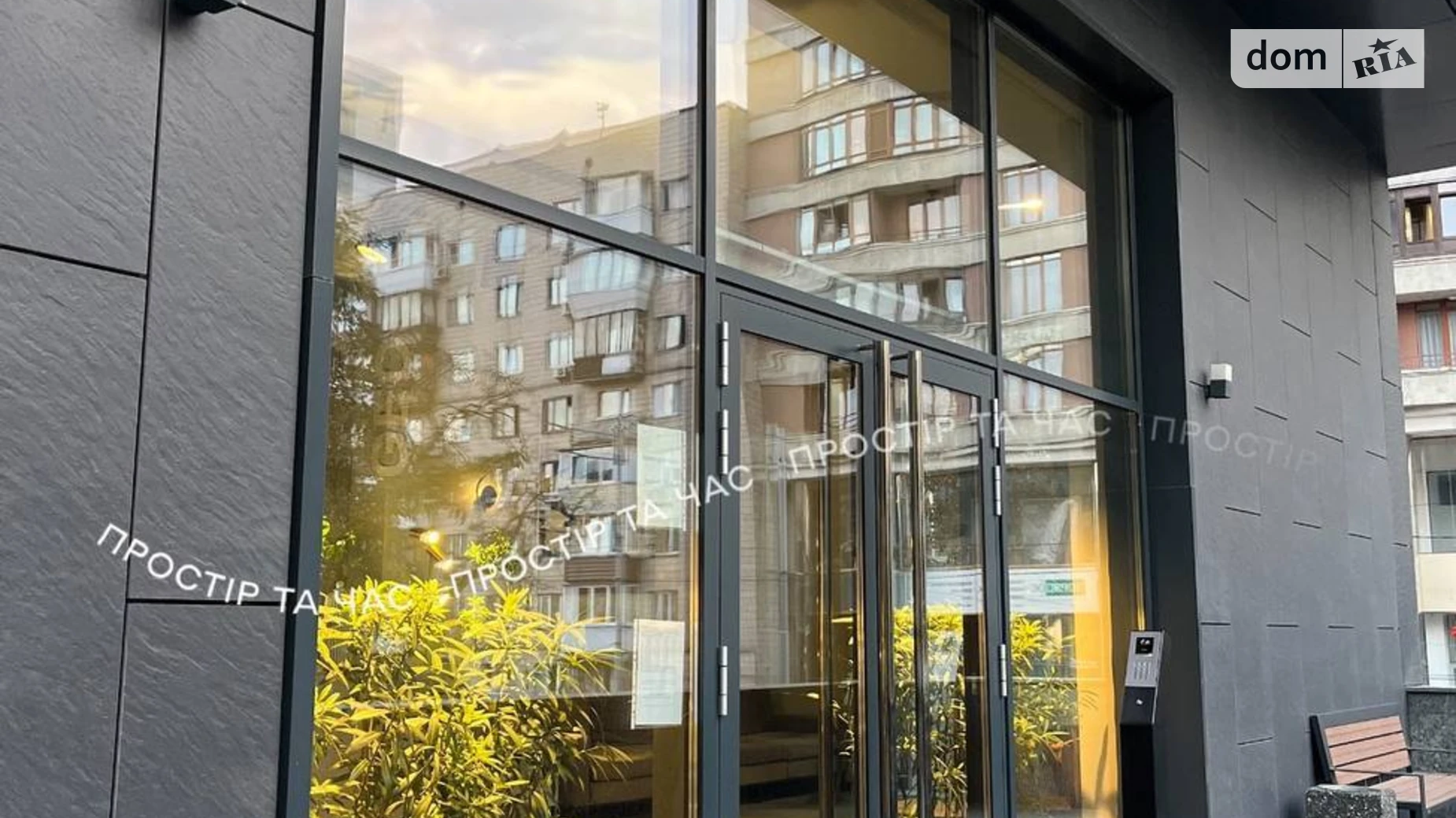 Продается 2-комнатная квартира 111 кв. м в Киеве, ул. Паньковская, 20/82 - фото 4