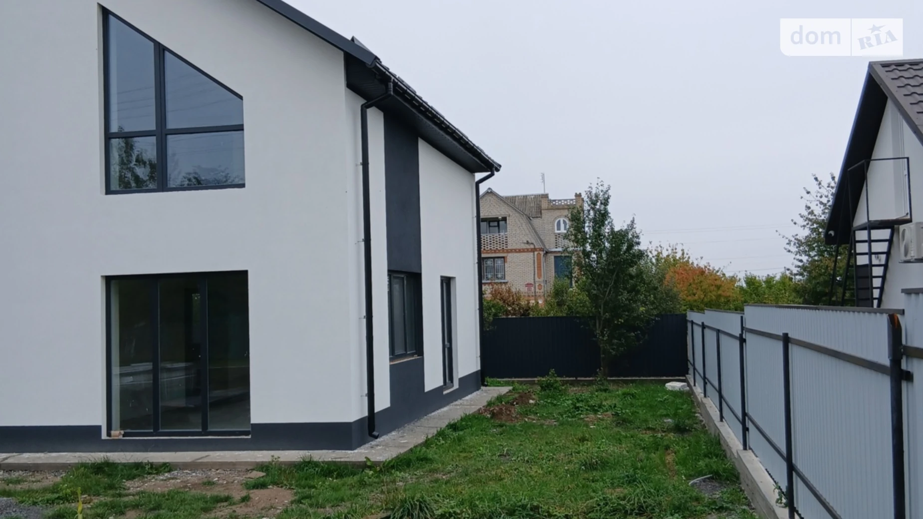 Продается дом на 2 этажа 117 кв. м с мансардой, цена: 78000 $ - фото 3