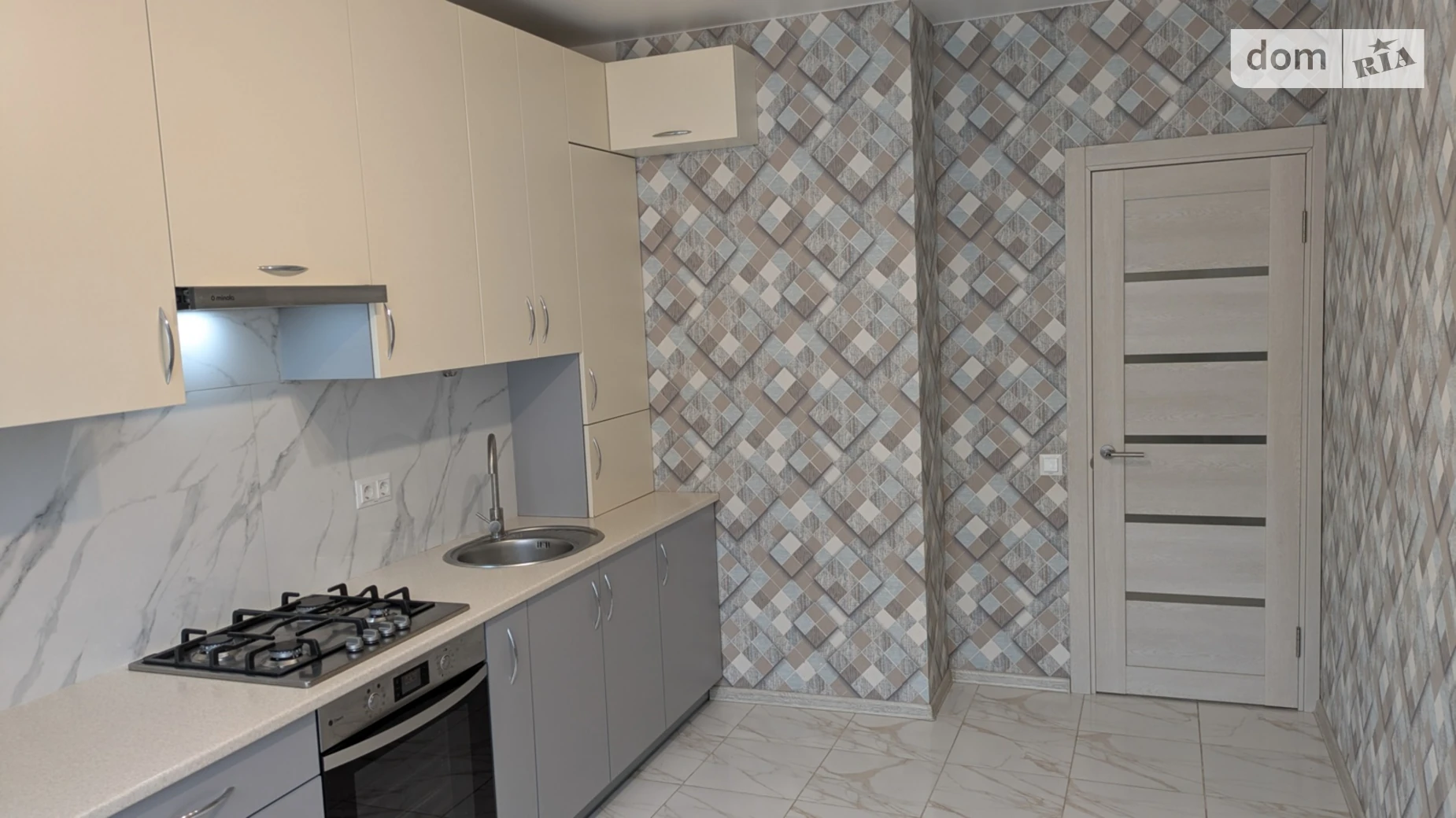 Сдается в аренду 1-комнатная квартира 39.3 кв. м в, цена: 11000 грн - фото 2