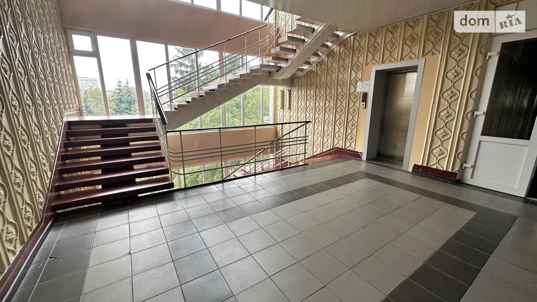 Сдается в аренду офис 11.5 кв. м в бизнес-центре, цена: 5500 грн - фото 5