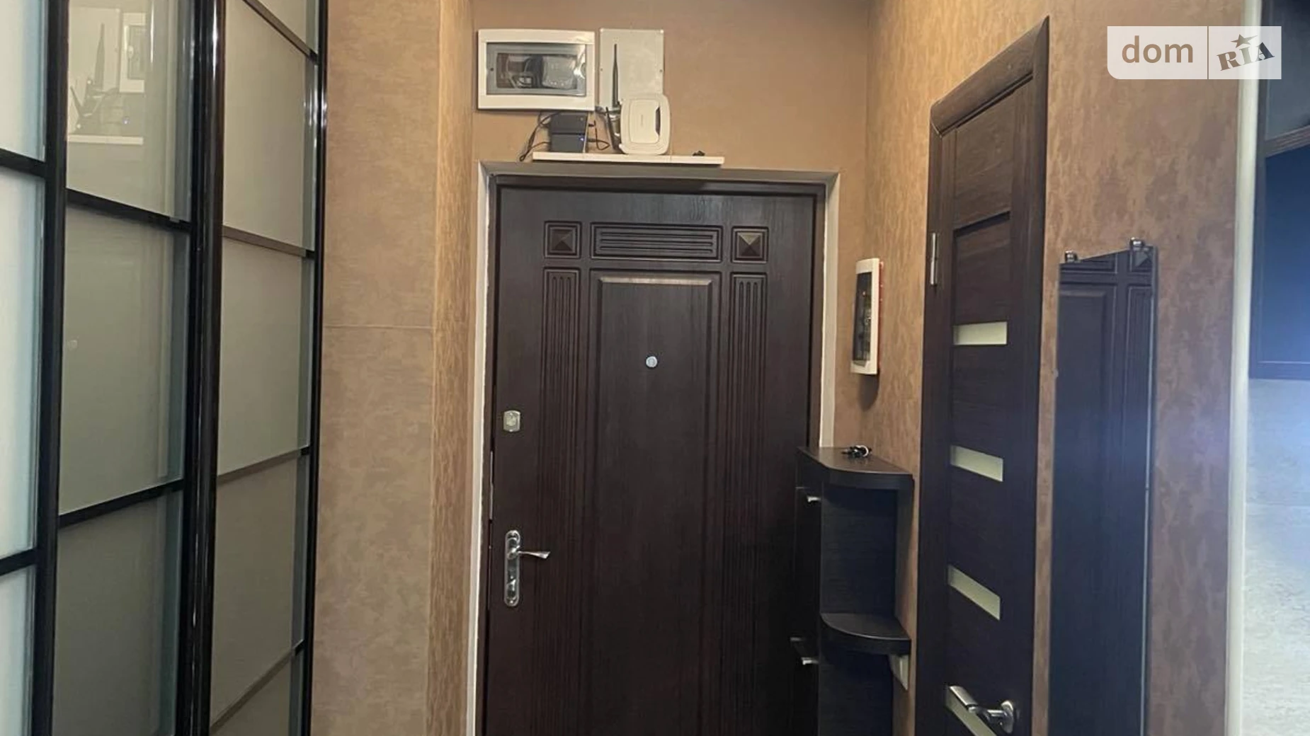 Сдается в аренду 1-комнатная квартира 40 кв. м в Одессе, мас. Радужный - фото 4