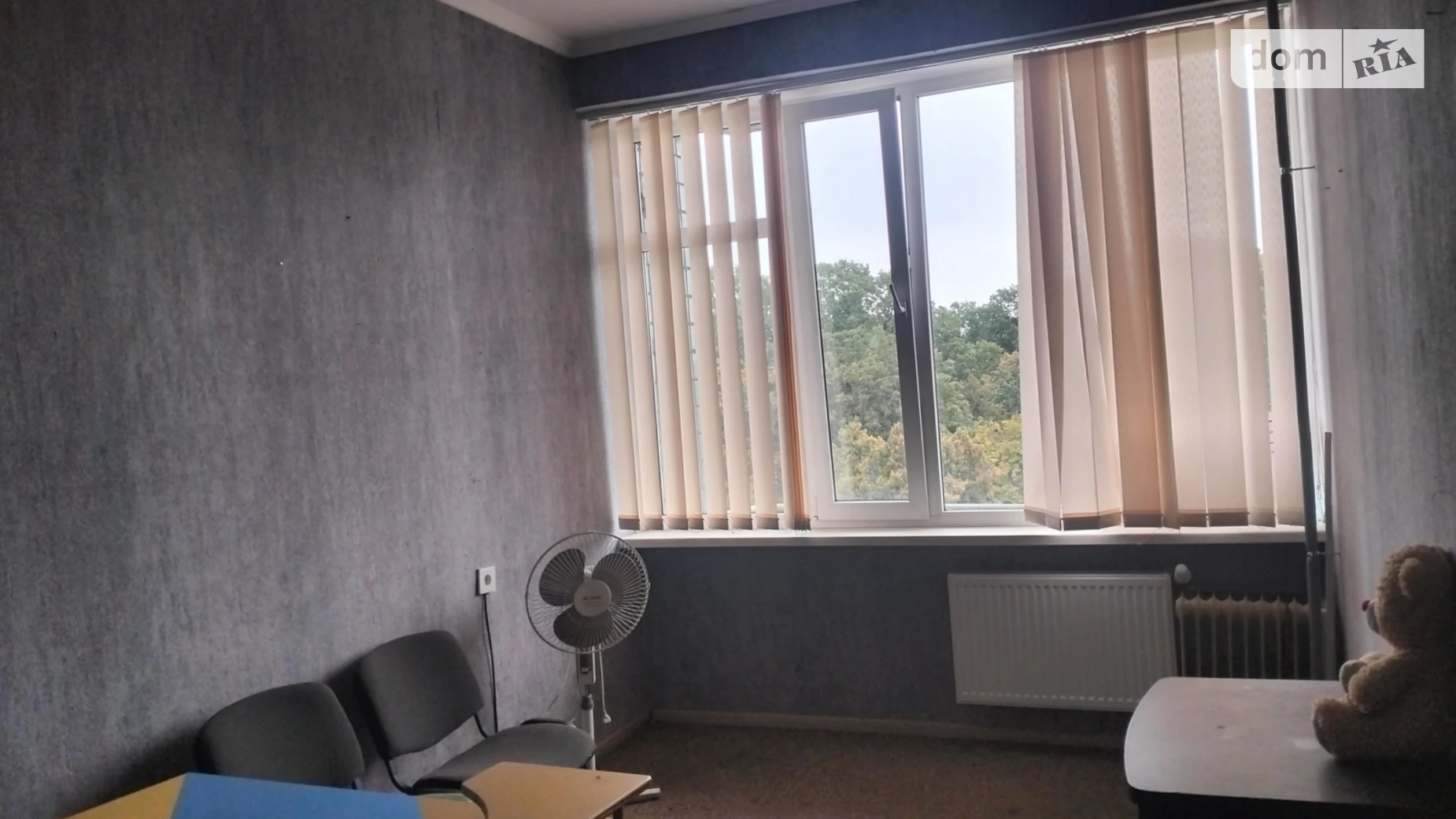 Сдается в аренду офис 11.5 кв. м в бизнес-центре, цена: 5500 грн - фото 2