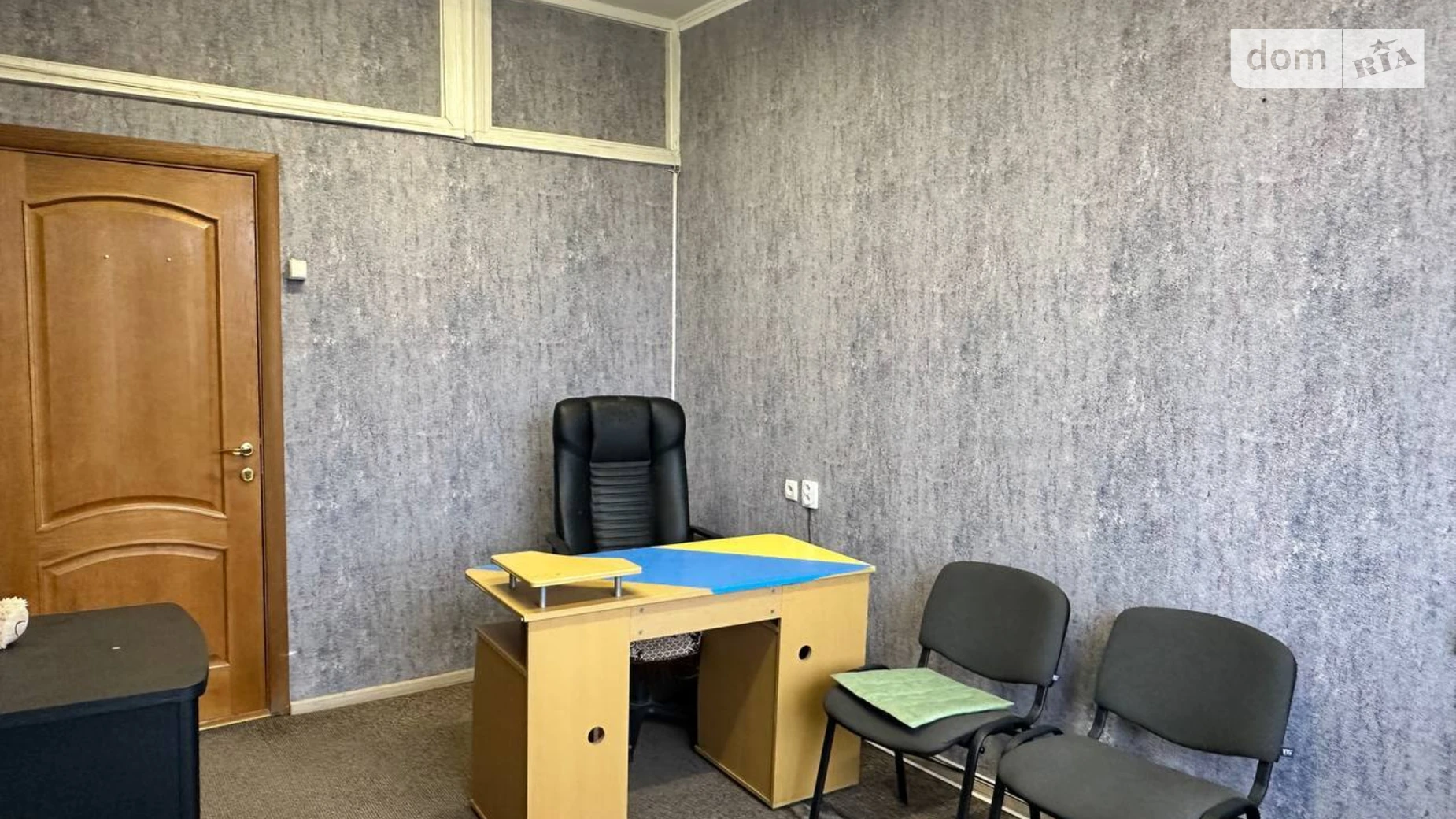 Сдается в аренду офис 11.5 кв. м в бизнес-центре, цена: 5500 грн - фото 4