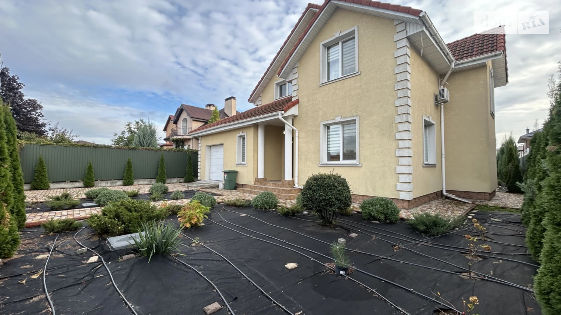 Сдается в аренду дом на 2 этажа 200 кв. м с подвалом, цена: 2000 $ - фото 2