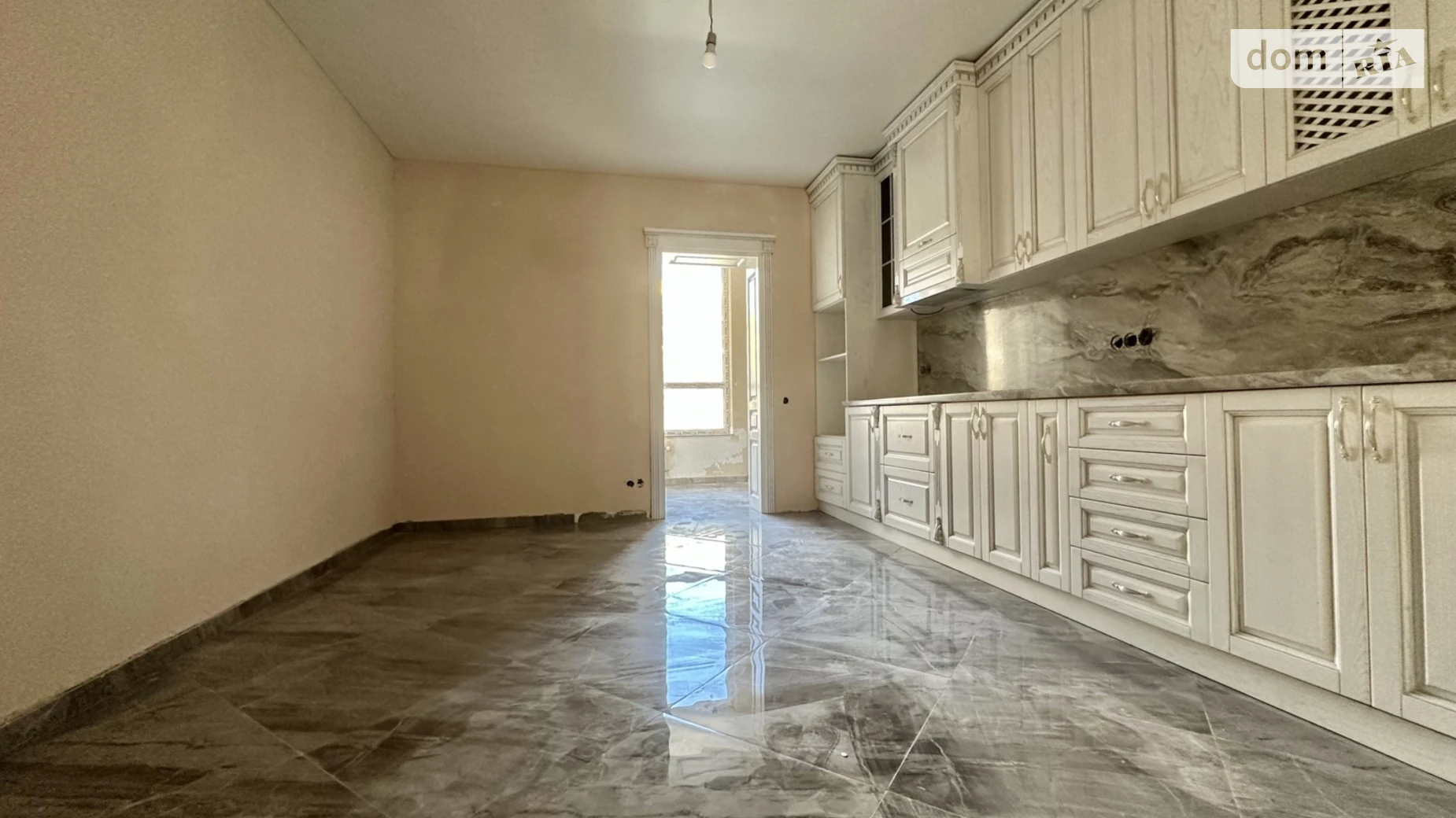 Продается 2-комнатная квартира 72 кв. м в Софиевской Борщаговке, ул. Свободы, 1С - фото 3