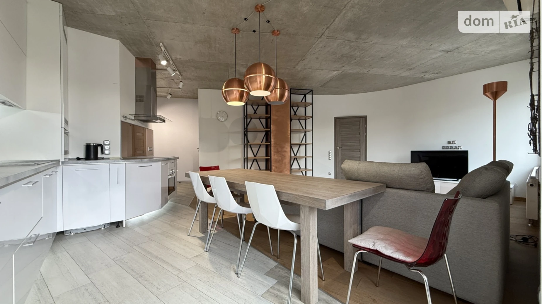 Здається в оренду 1-кімнатна квартира 82 кв. м у Львові, вул. Франка Івана, 137А - фото 3