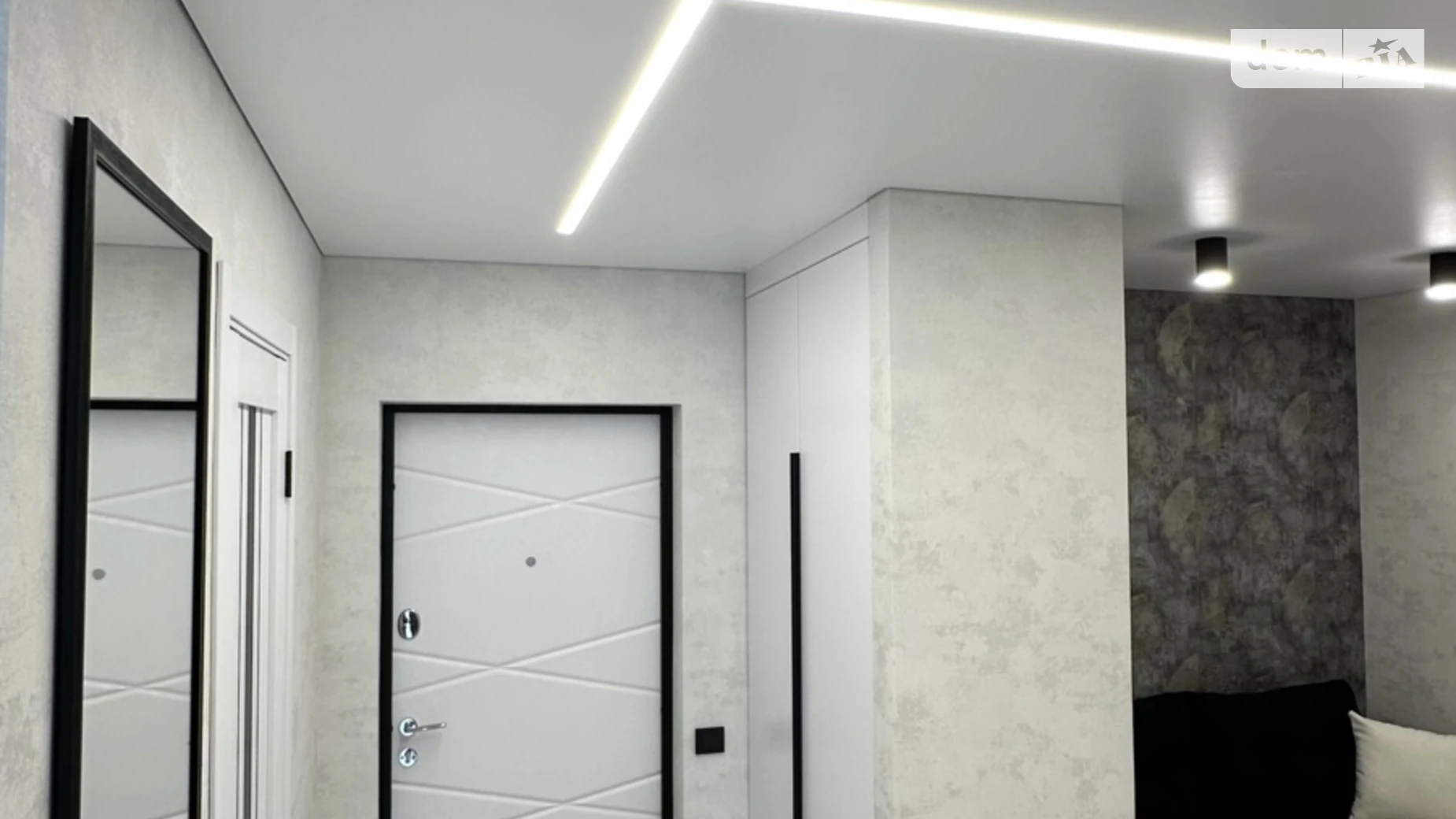 Продается 1-комнатная квартира 41.5 кв. м в Черкассах, ул. Байды-Вишневецкого, 103 - фото 2