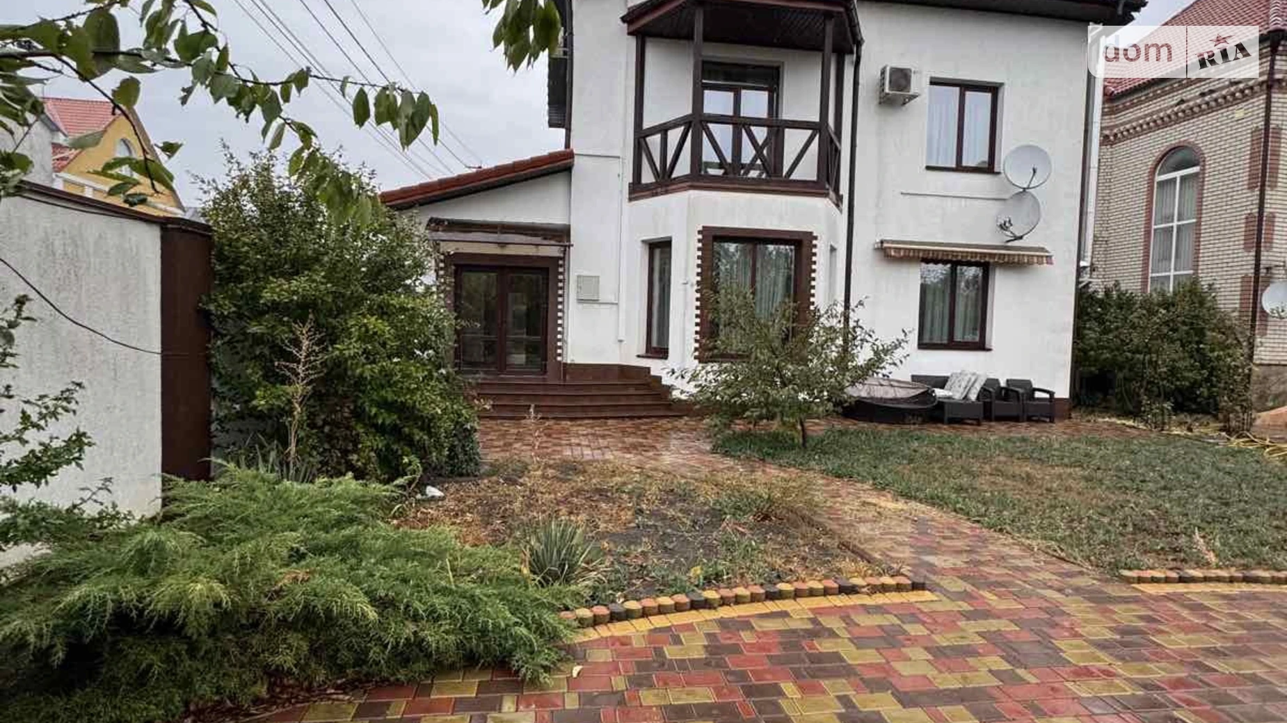 Сдается в аренду дом на 3 этажа 350 кв. м с камином, цена: 80000 грн - фото 2