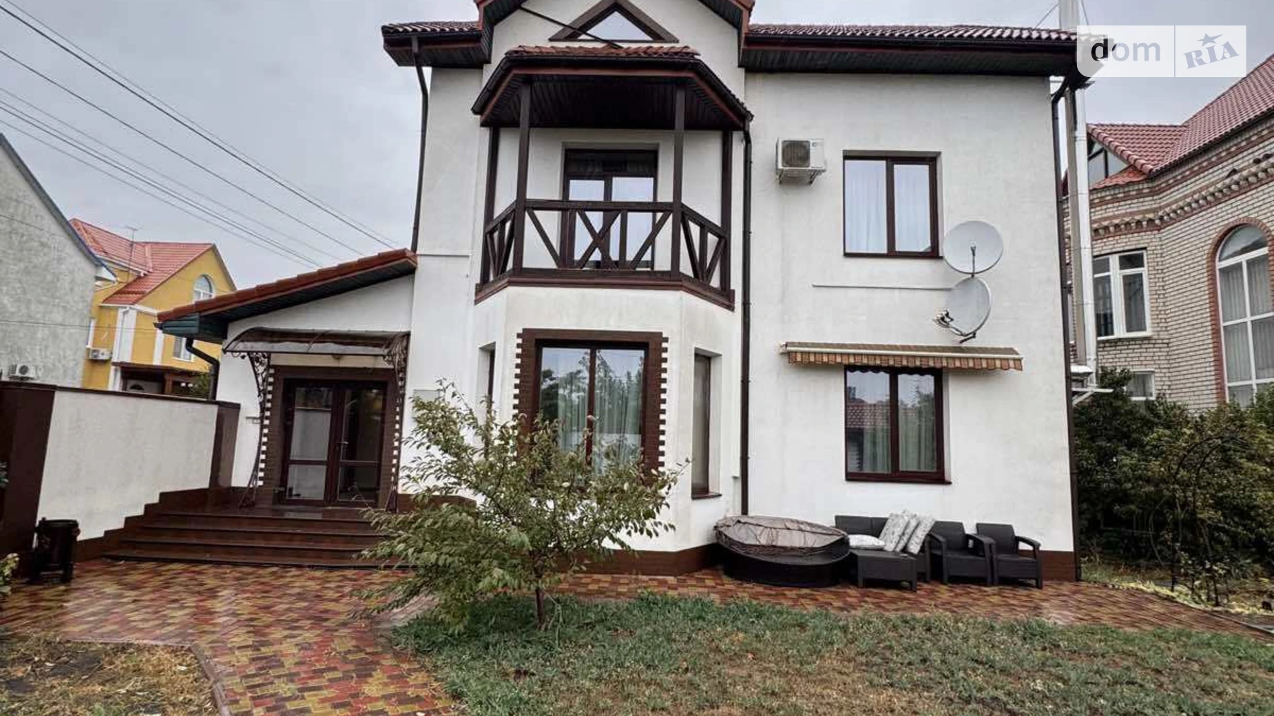 Сдается в аренду дом на 3 этажа 350 кв. м с камином, цена: 80000 грн - фото 4