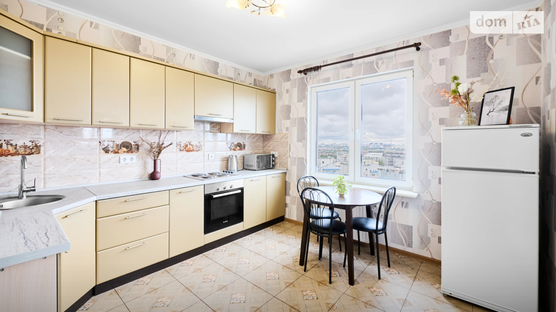 Продается 1-комнатная квартира 48 кв. м в Киеве, цена: 74900 $ - фото 2