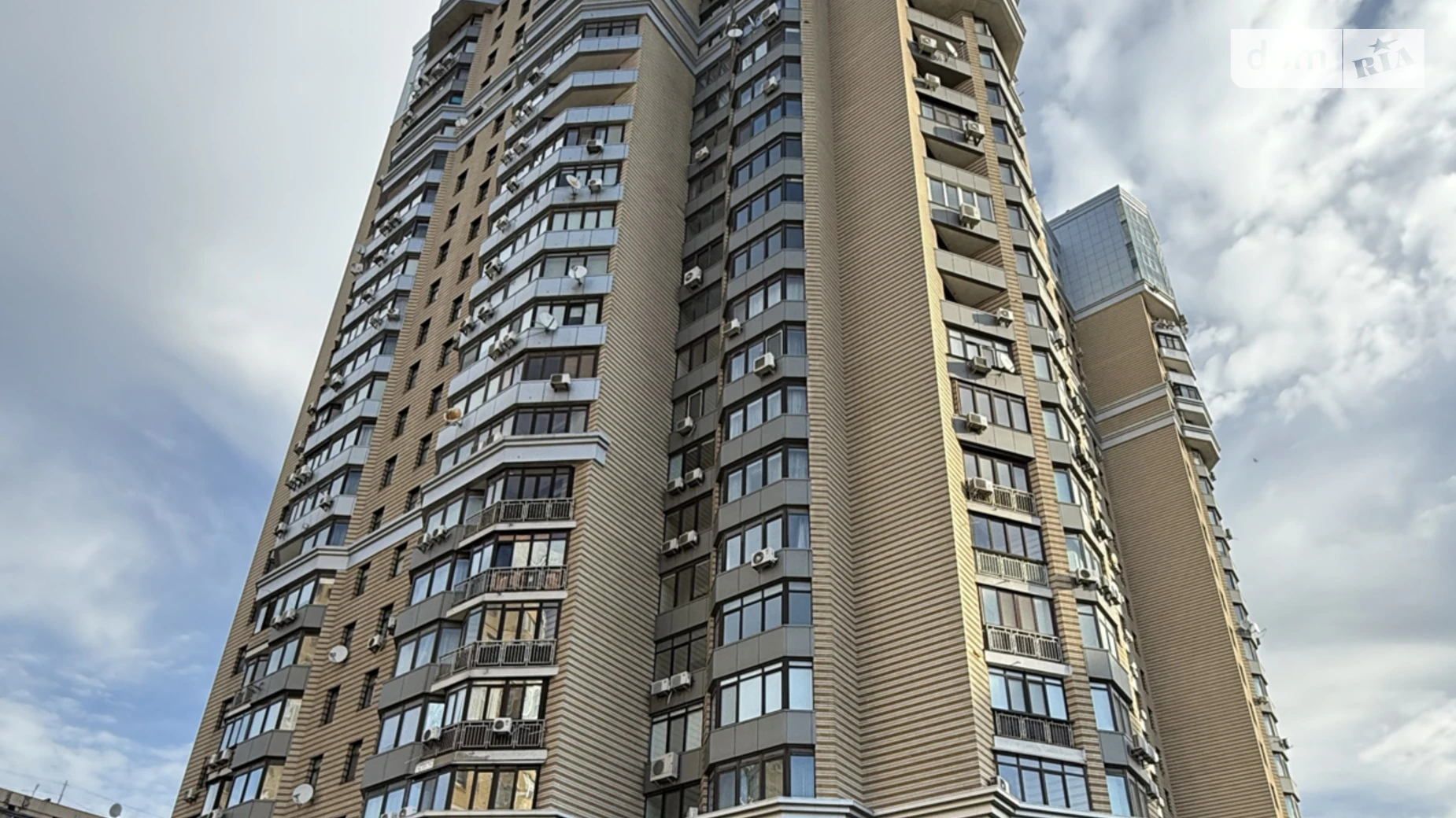Продається 4-кімнатна квартира 174.4 кв. м у Києві, вул. Микільсько-Слобідська, 1А - фото 5