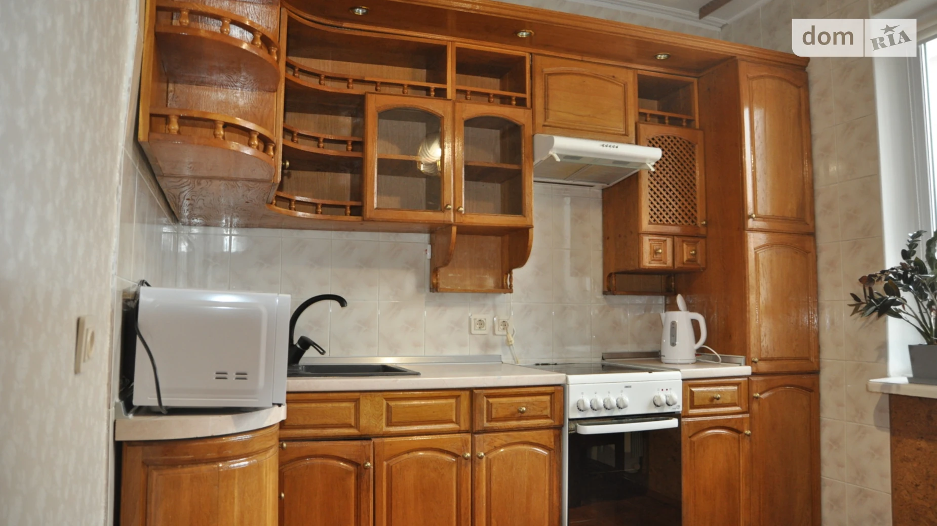 Продается 2-комнатная квартира 55 кв. м в Киеве, ул. Степана Олейника - фото 4