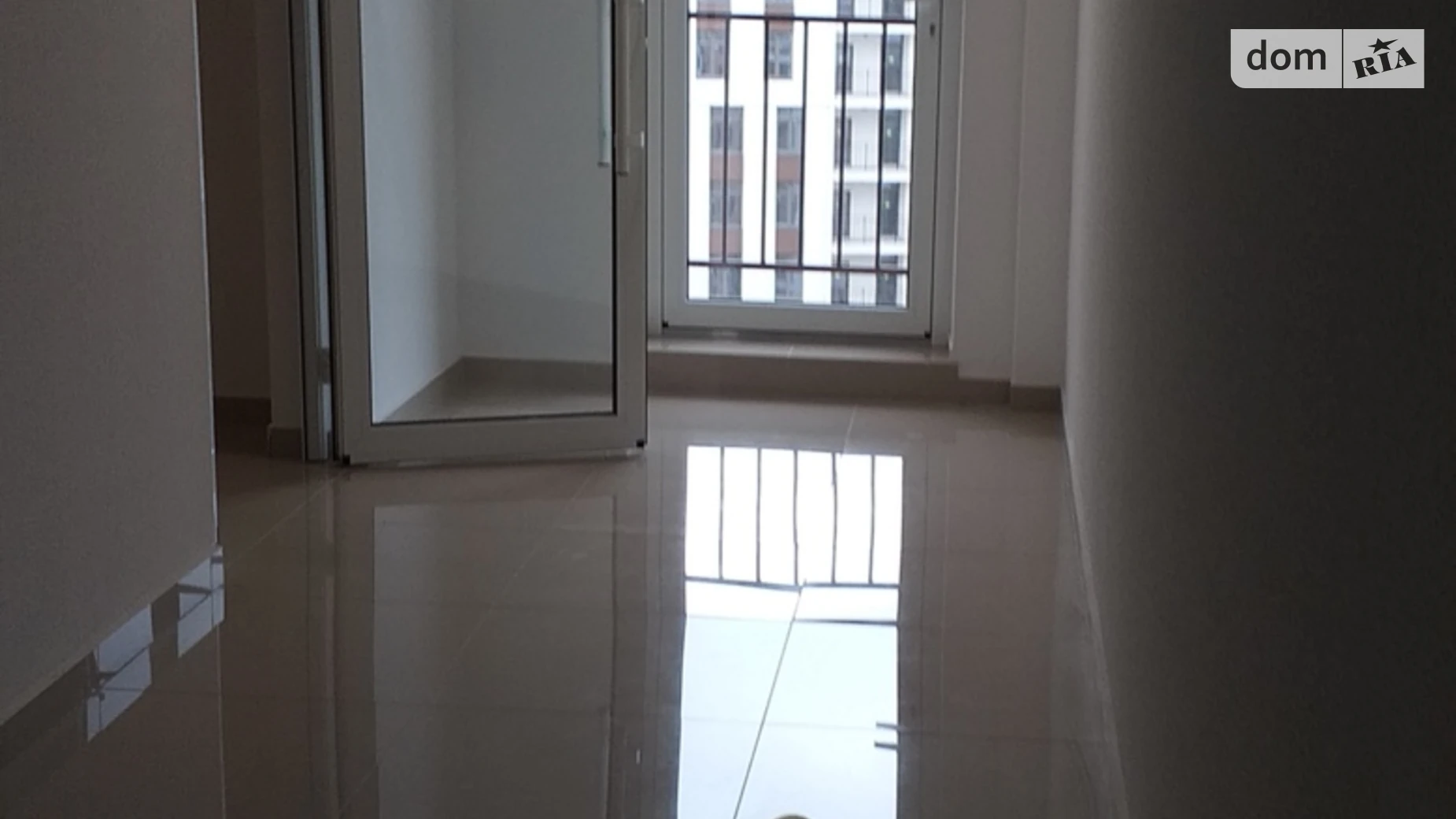 Продается 1-комнатная квартира 42.8 кв. м в Одессе, ул. Краснова, 3 - фото 2