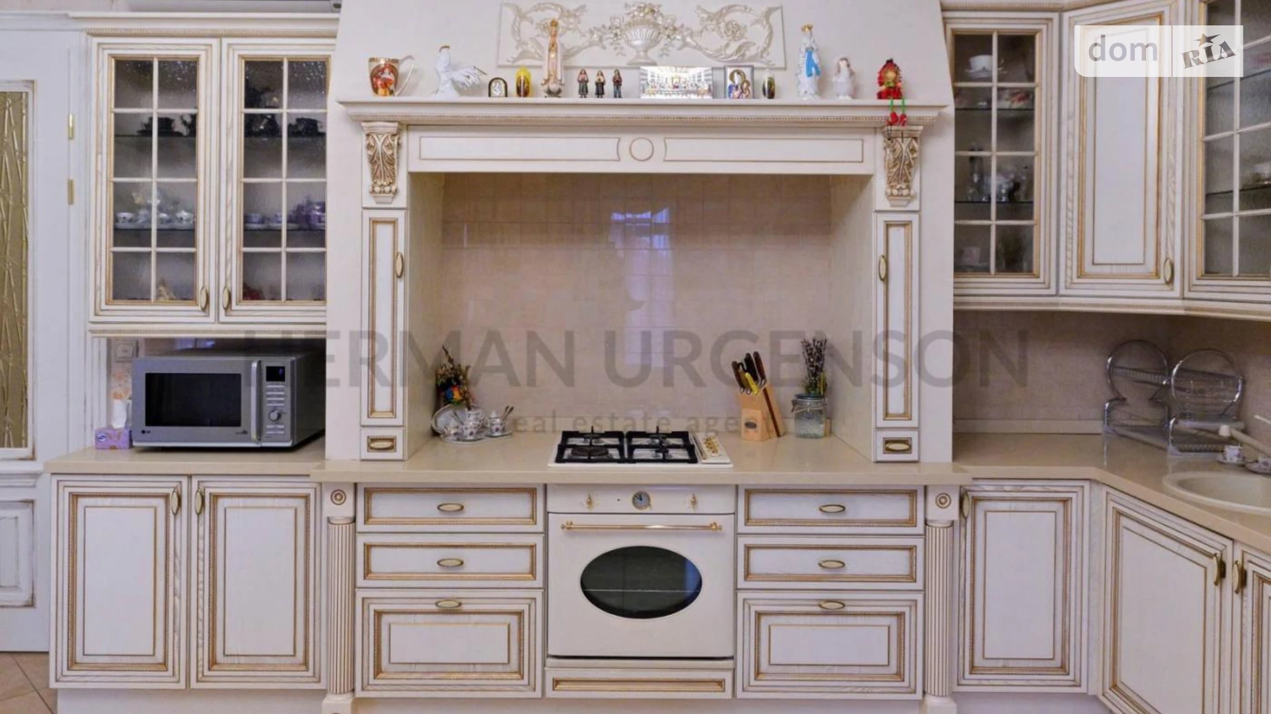 Продается дом на 3 этажа 404.4 кв. м с балконом, цена: 385000 $ - фото 4