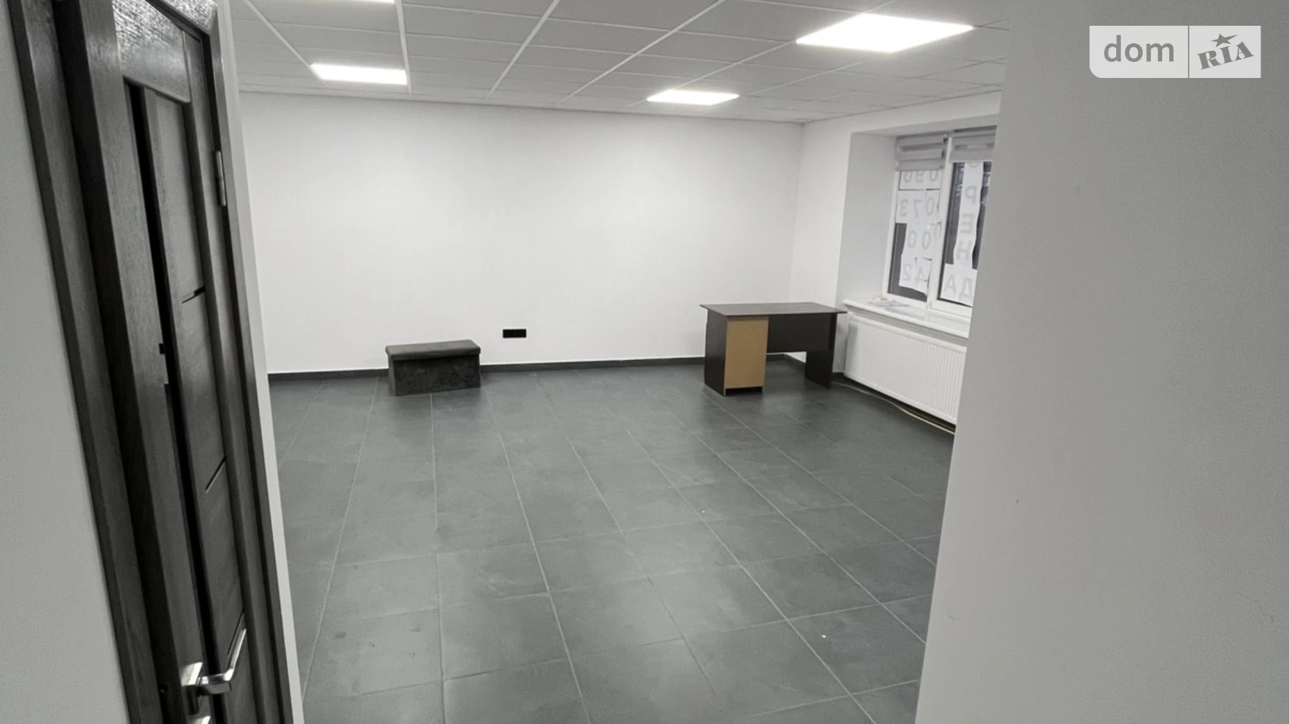 Сдается в аренду офис 41 кв. м в бизнес-центре, цена: 250 $ - фото 2