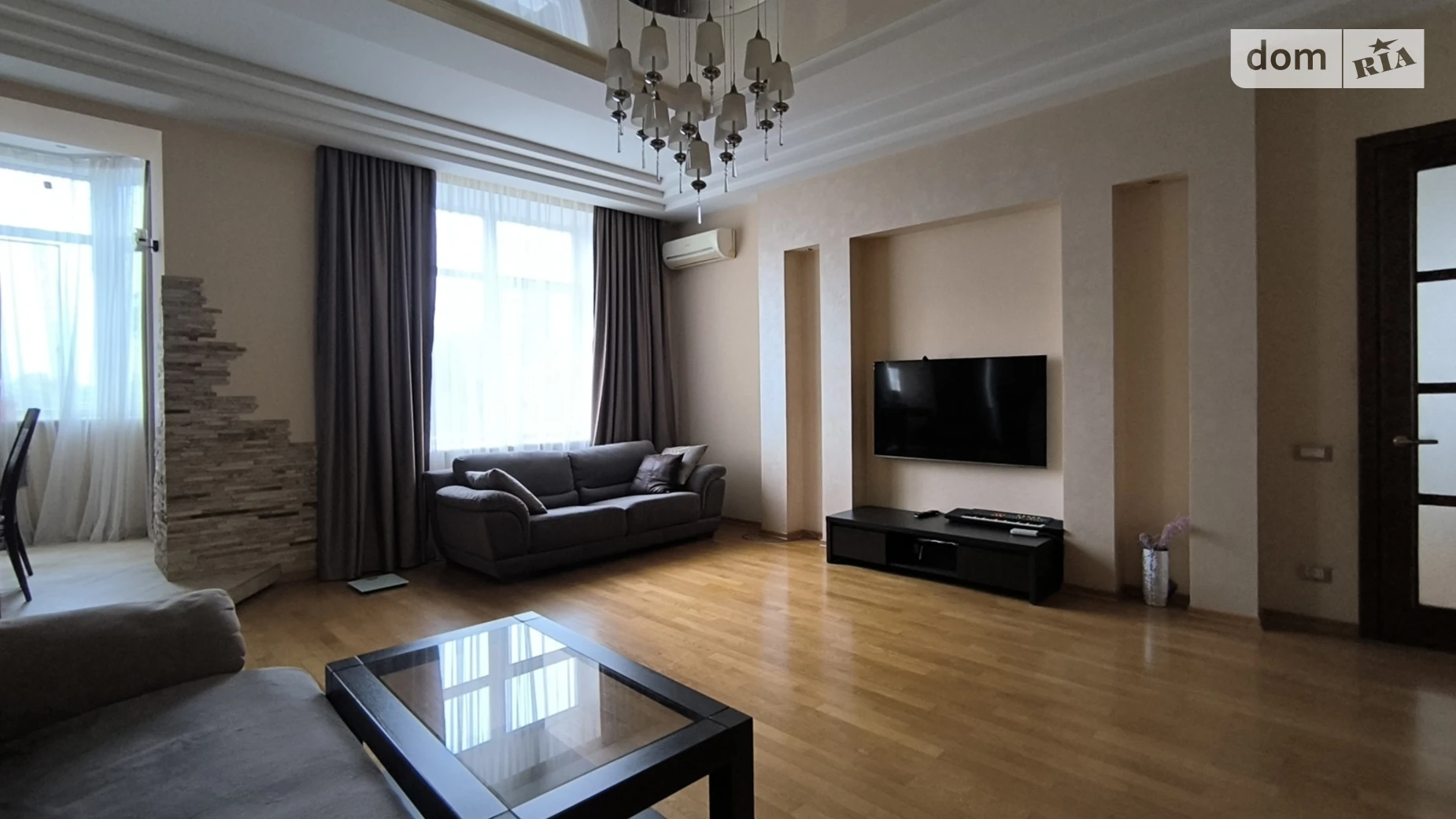 Продается 3-комнатная квартира 135 кв. м в Одессе, ул. Довженко, 4 - фото 2