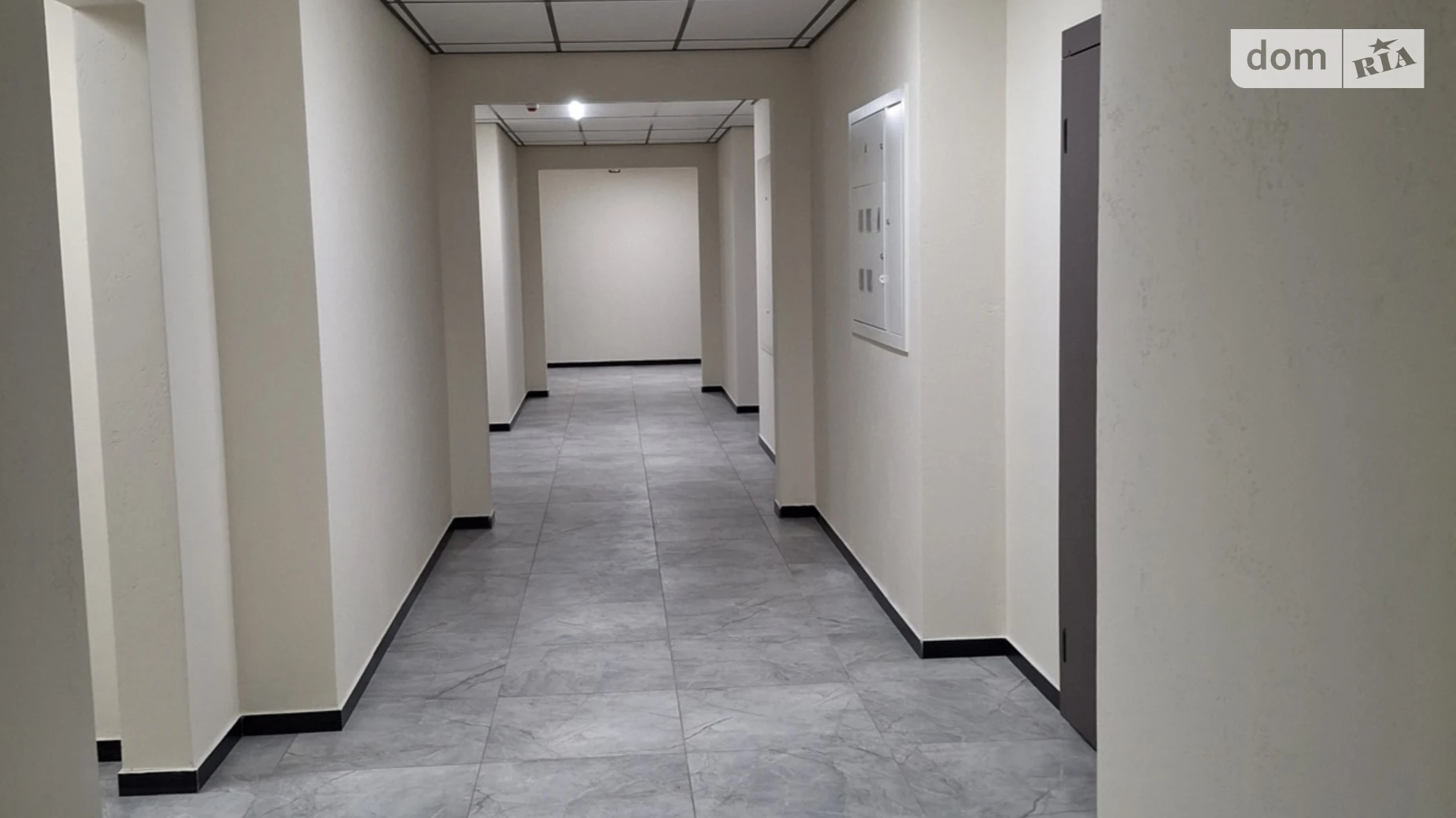 Продается 1-комнатная квартира 42.64 кв. м в Чайках, ул. Коцюбинского, 2 - фото 2