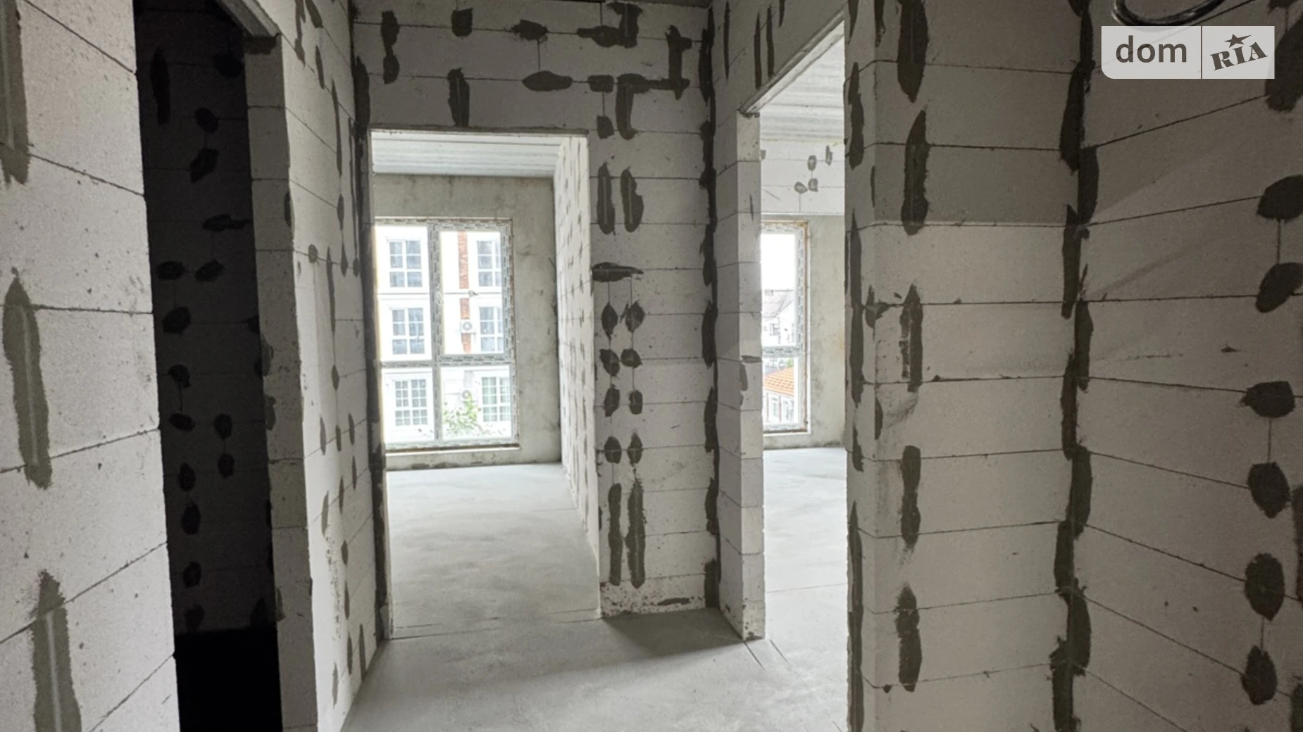 Продается 1-комнатная квартира 42 кв. м в Чайках, ул. Коцюбинского, 9 - фото 2