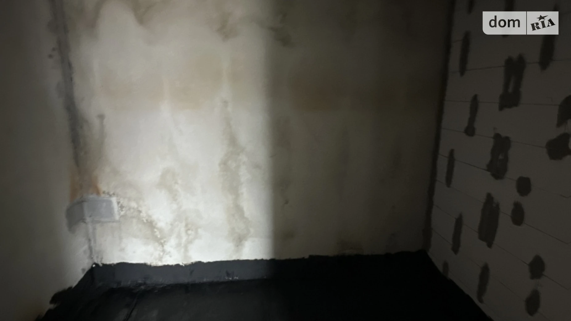 Продается 1-комнатная квартира 42 кв. м в Чайках, ул. Коцюбинского, 9 - фото 2