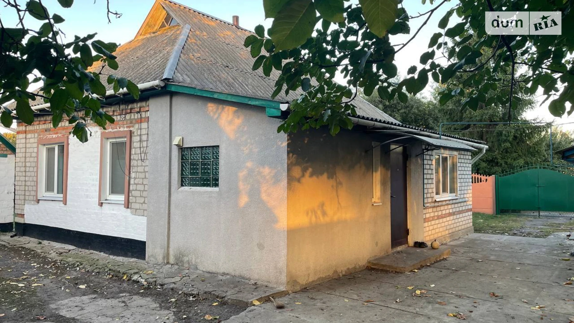 Продается одноэтажный дом 55 кв. м с бассейном, цена: 15500 $ - фото 2
