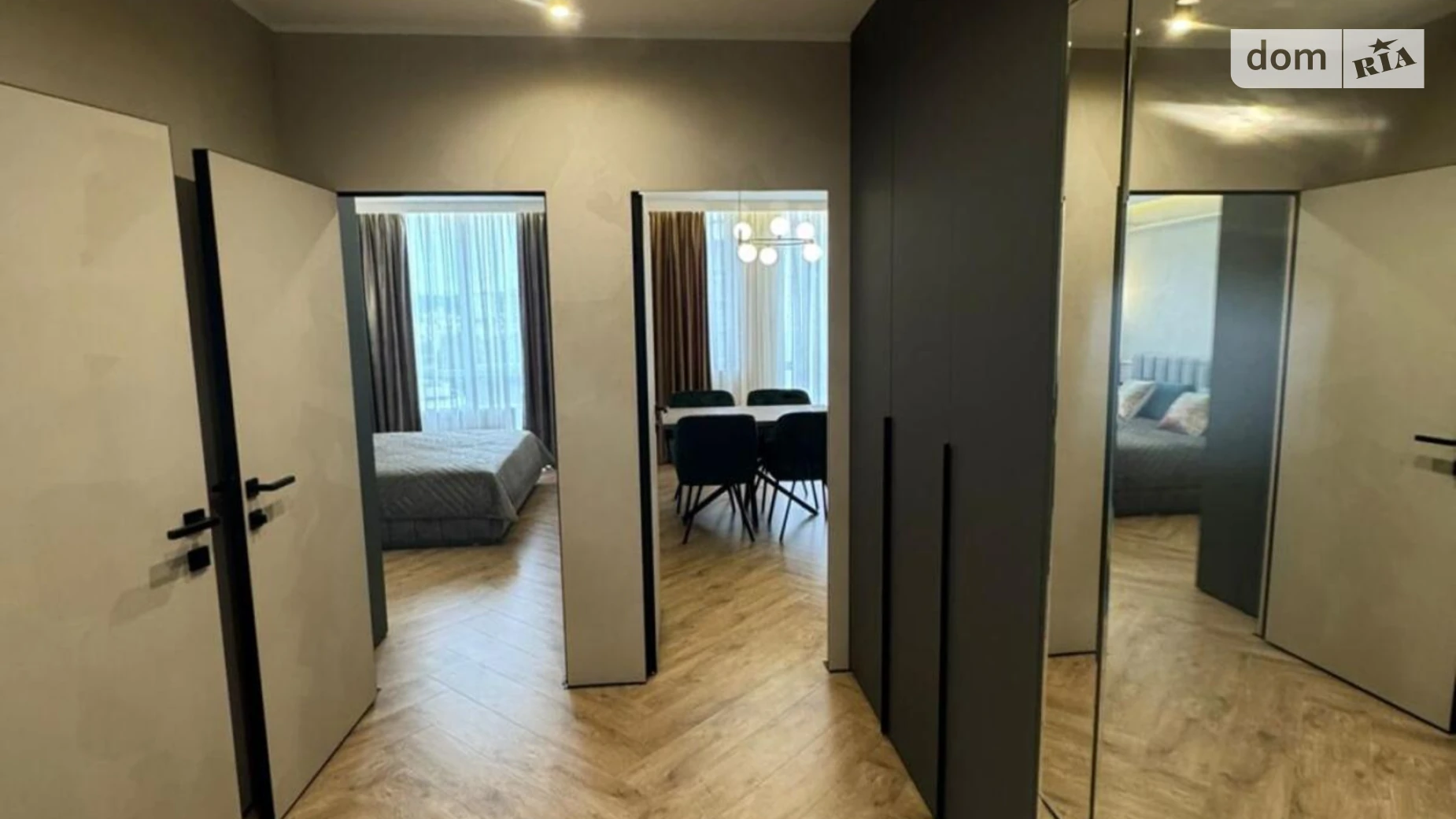 Продается 1-комнатная квартира 42 кв. м в Львове, ул. Малоголоскивская - фото 2