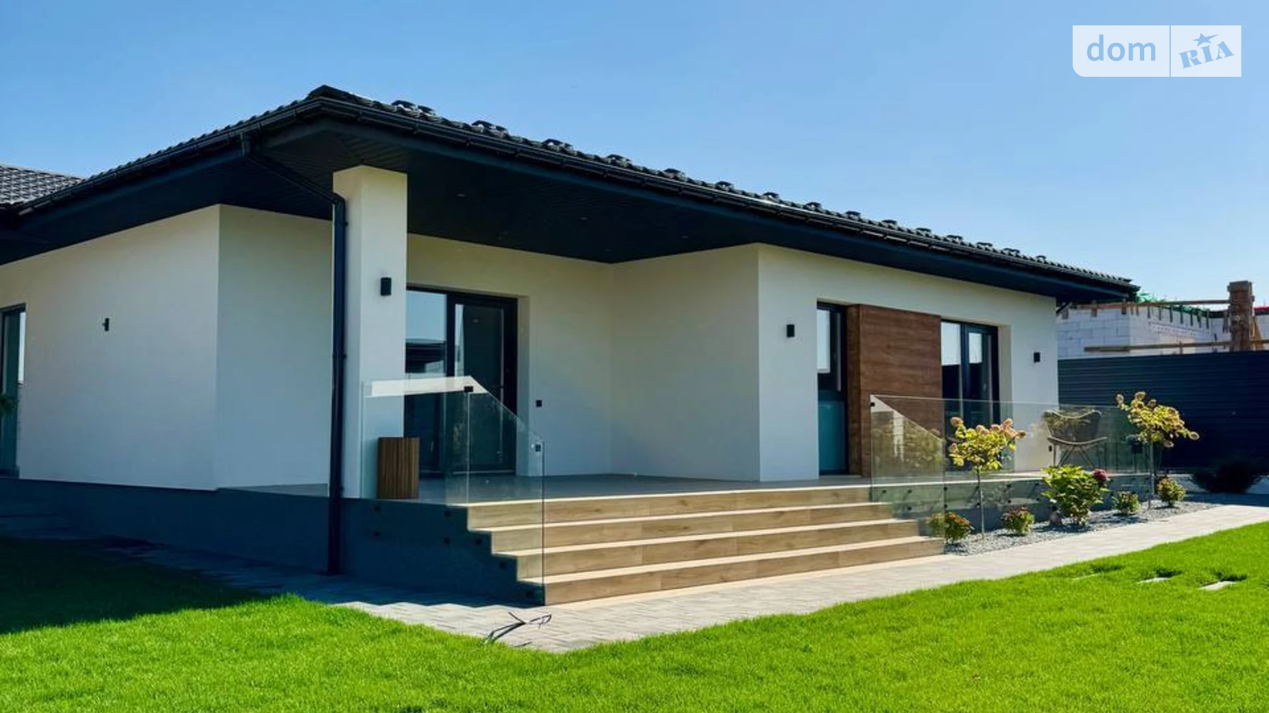 Продается одноэтажный дом 126 кв. м с гаражом, цена: 180000 $ - фото 4