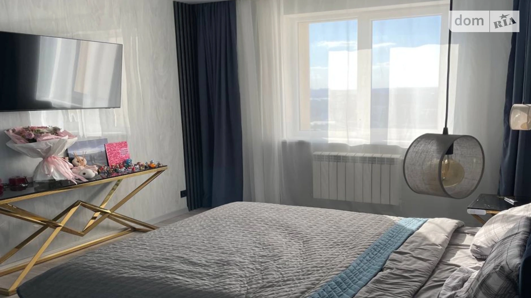 Продается 1-комнатная квартира 152 кв. м в Харькове, просп. Героев Харькова(Московский), 193А - фото 2