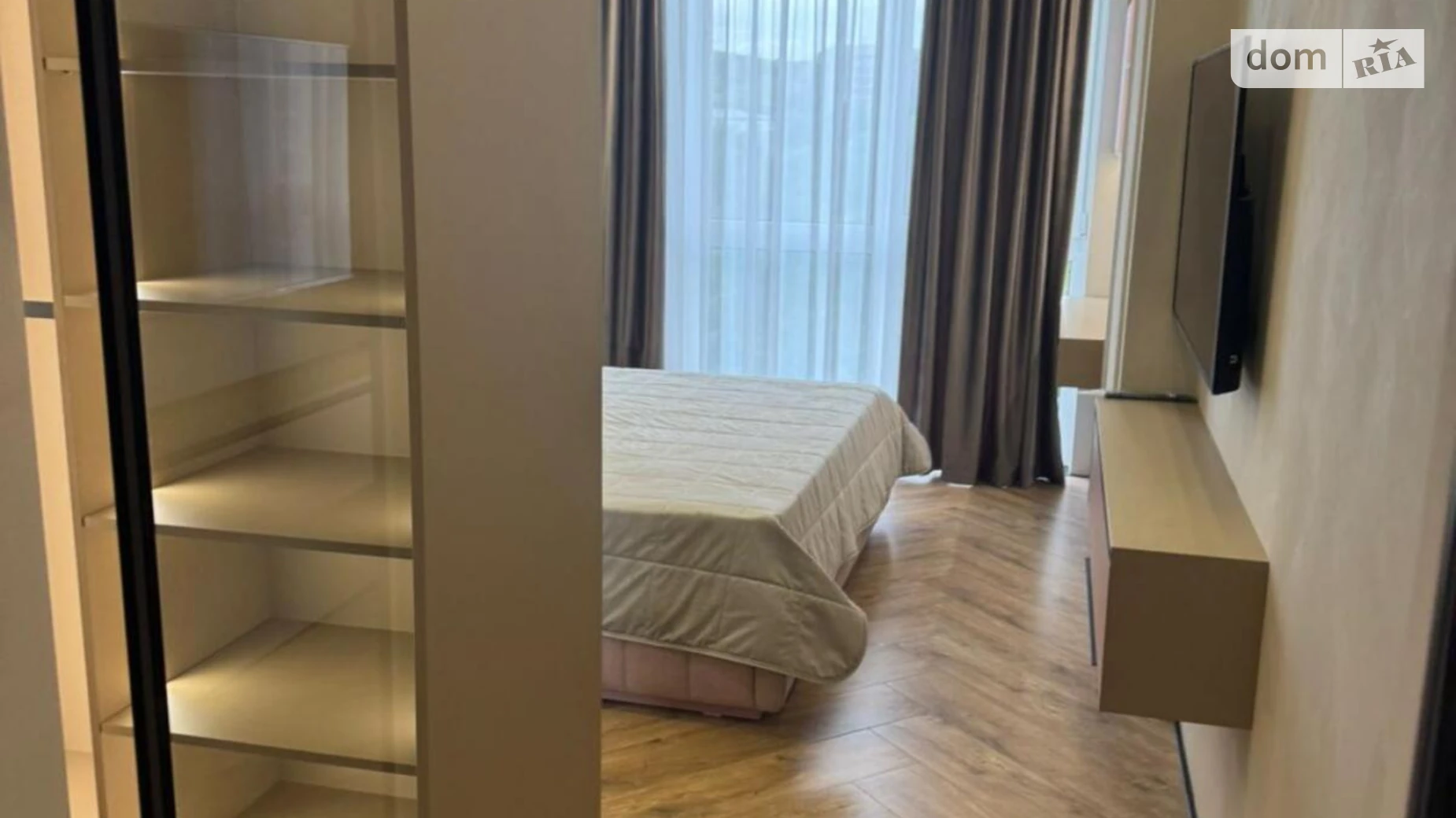 Продается 1-комнатная квартира 47.6 кв. м в Львове, ул. Малоголоскивская, 12Г - фото 2