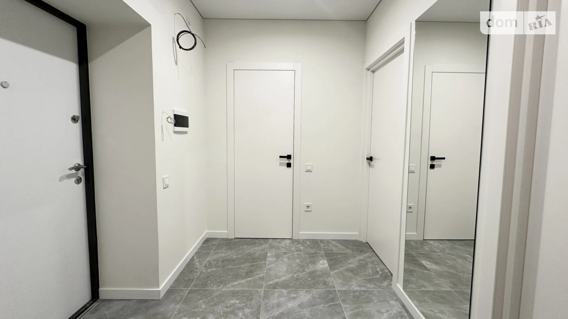 Продается 1-комнатная квартира 41.3 кв. м в Ивано-Франковске, ул. Ребета Л., 10Д - фото 4