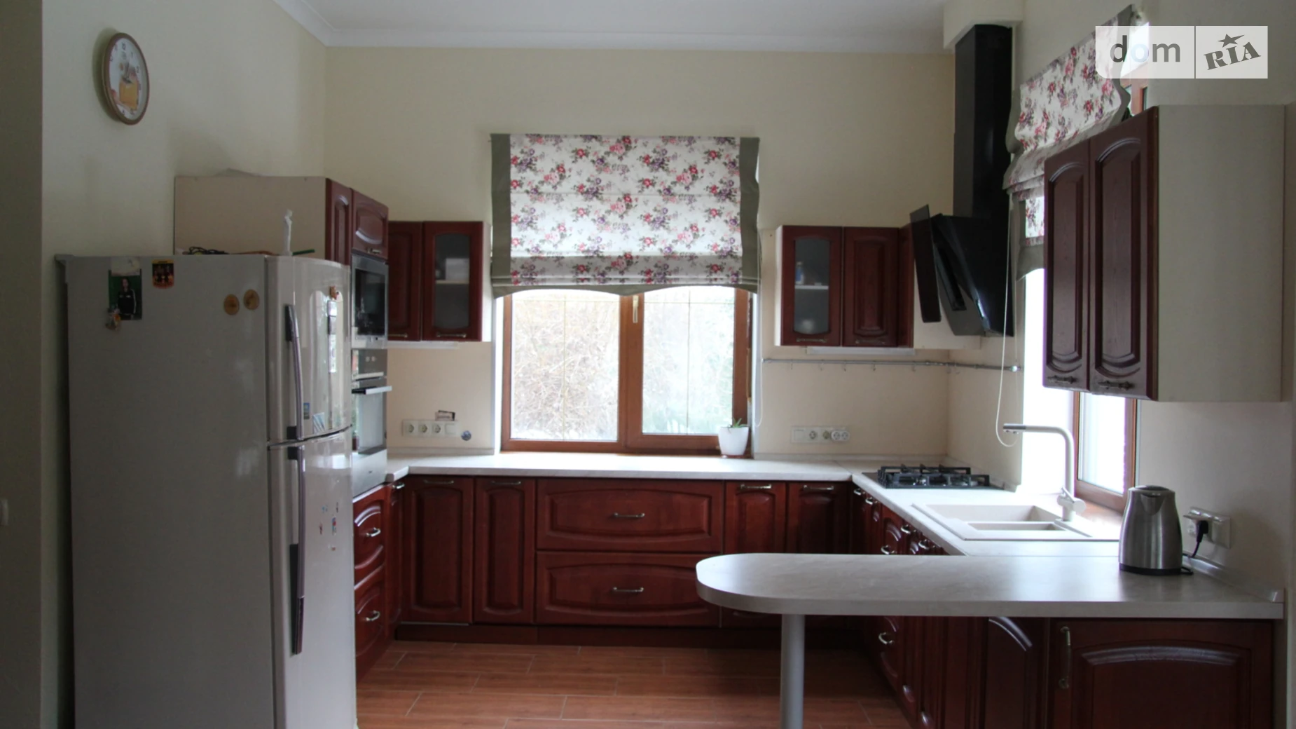 Продается дом на 2 этажа 303.1 кв. м с беседкой, цена: 293000 $ - фото 3