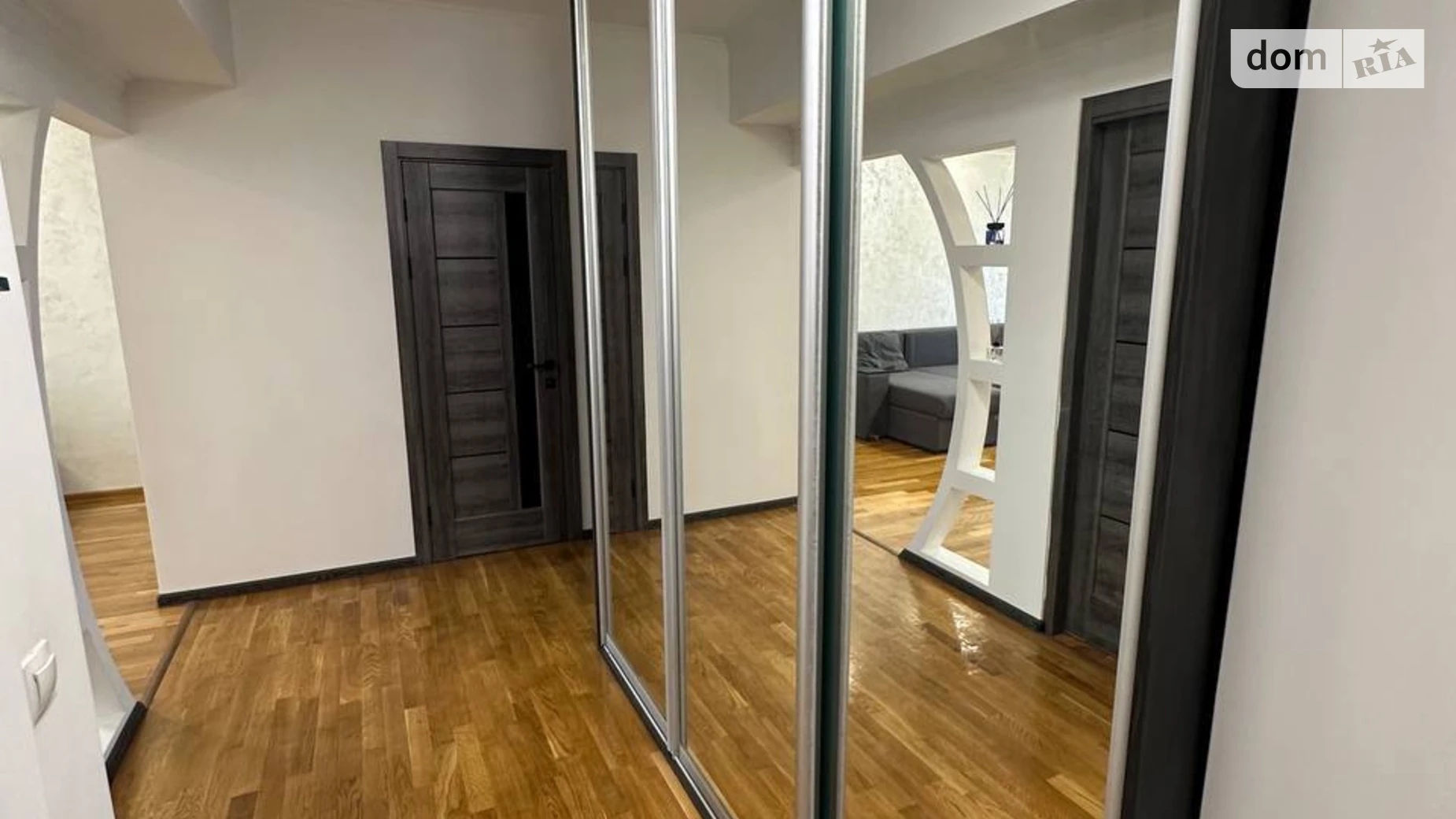 Продается 2-комнатная квартира 63 кв. м в Криховцах, ул. Довженко А. - фото 2