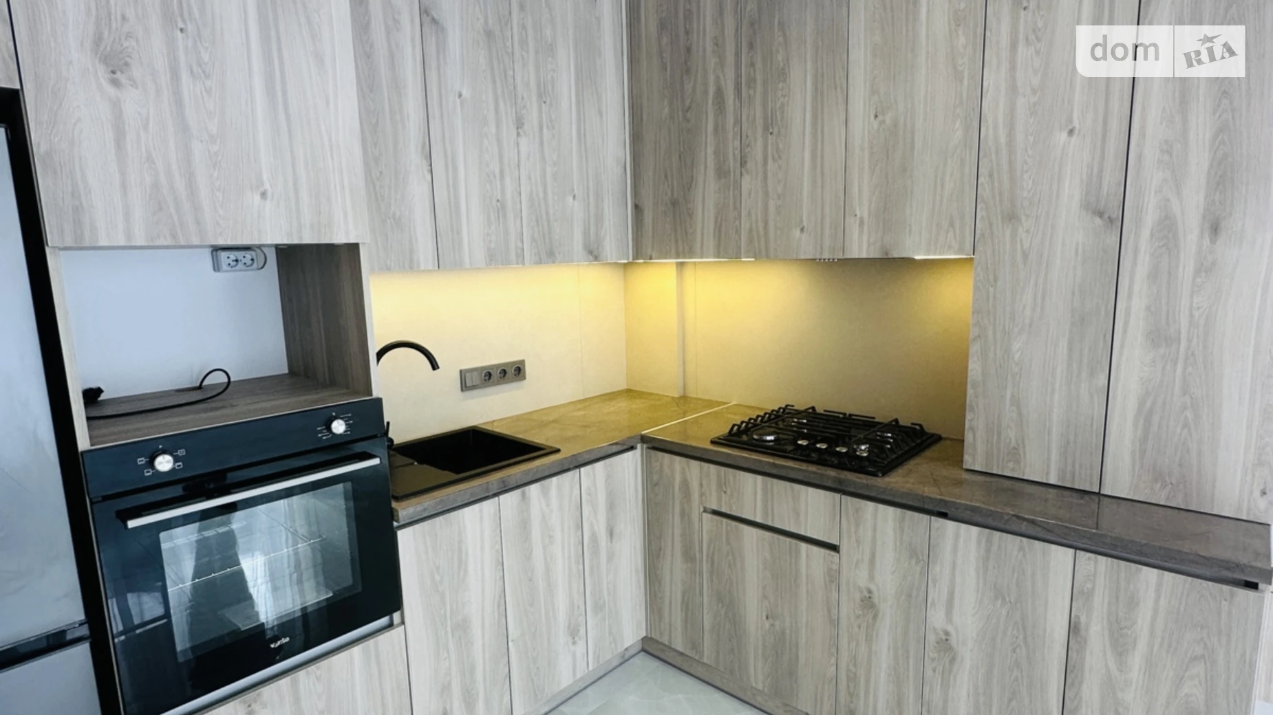 Продается 1-комнатная квартира 35 кв. м в Ирпене, ул. Соборная(ІІІ Интернационала), 2К/39 - фото 3