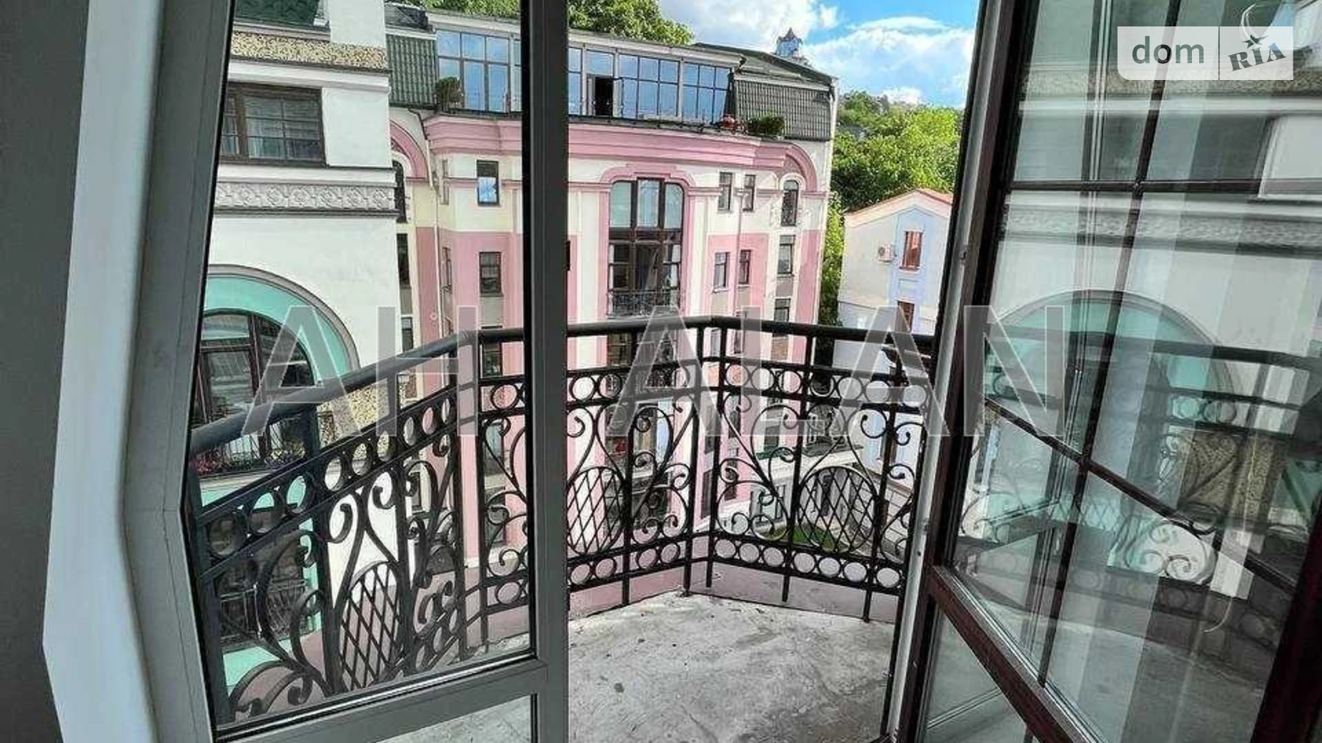 Сдается в аренду офис 198 кв. м в бизнес-центре, цена: 119270 грн - фото 5