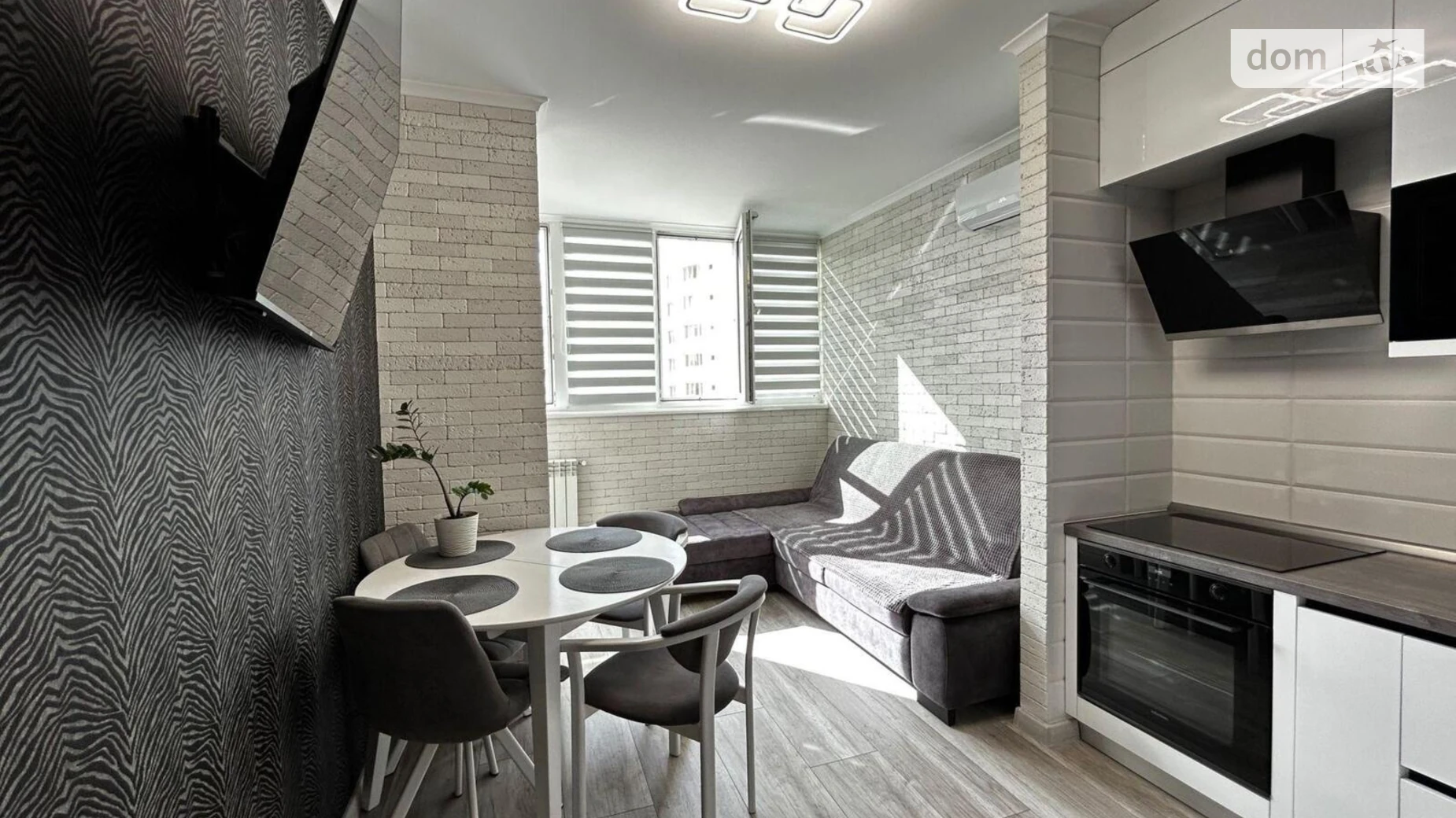 Продается 1-комнатная квартира 40.2 кв. м в Киеве, пер. Балтийский - фото 3