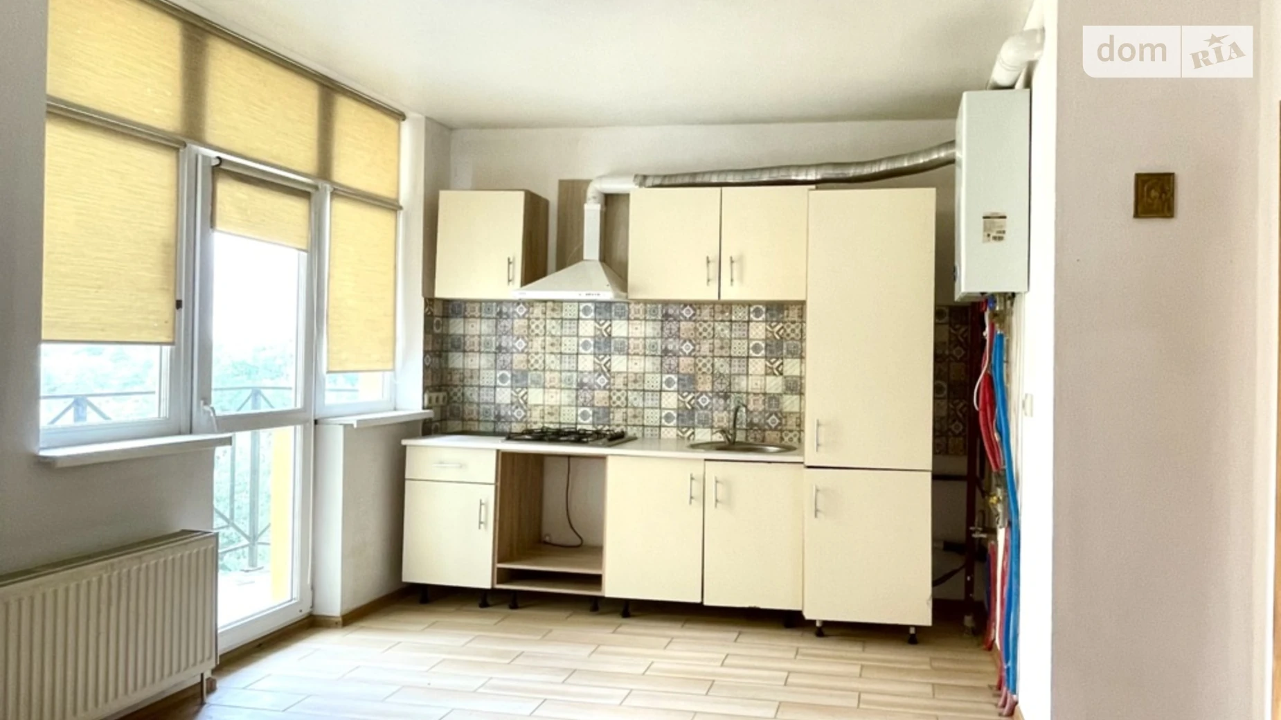 Продается 1-комнатная квартира 46 кв. м в Вышгороде, ул. Борисо-Глебская(Ватутина), 111 - фото 2