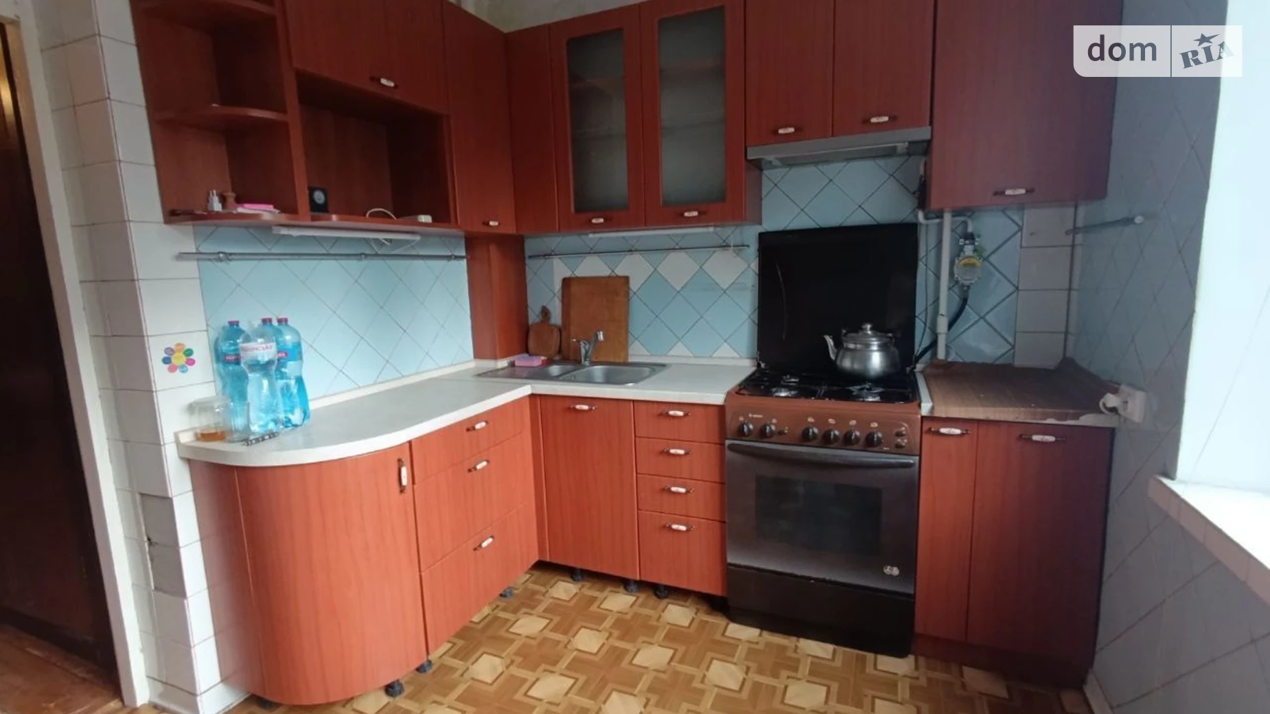 Продається 3-кімнатна квартира 70.9 кв. м у Києві, просп. Червоної Калини(Маяковського Володимира), 37 - фото 2