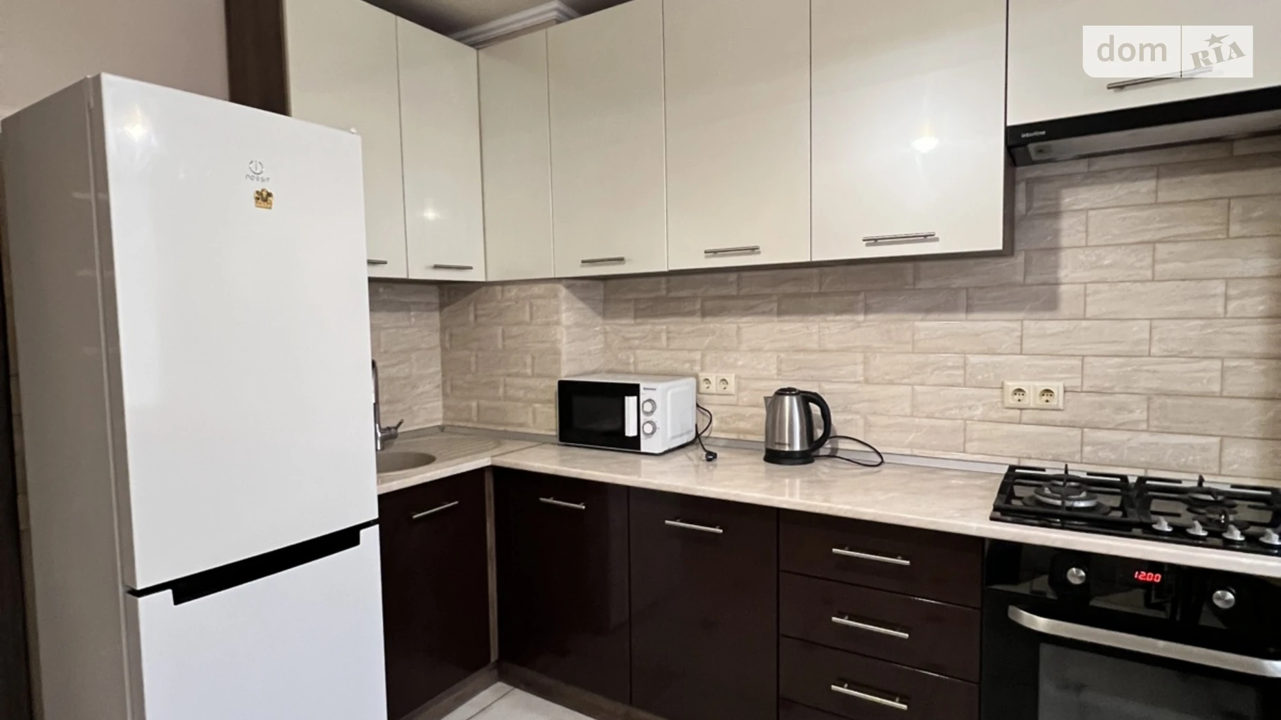 Сдается в аренду 3-комнатная квартира 68 кв. м в Хмельницком, ул. Романа Шухевича(Курчатова), 1Г - фото 3