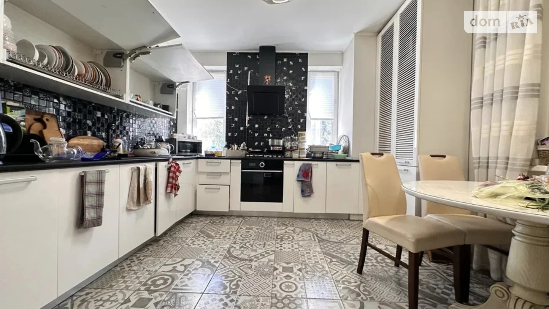 Сдается в аренду дом на 2 этажа 260 кв. м с садом, цена: 1650 $ - фото 3