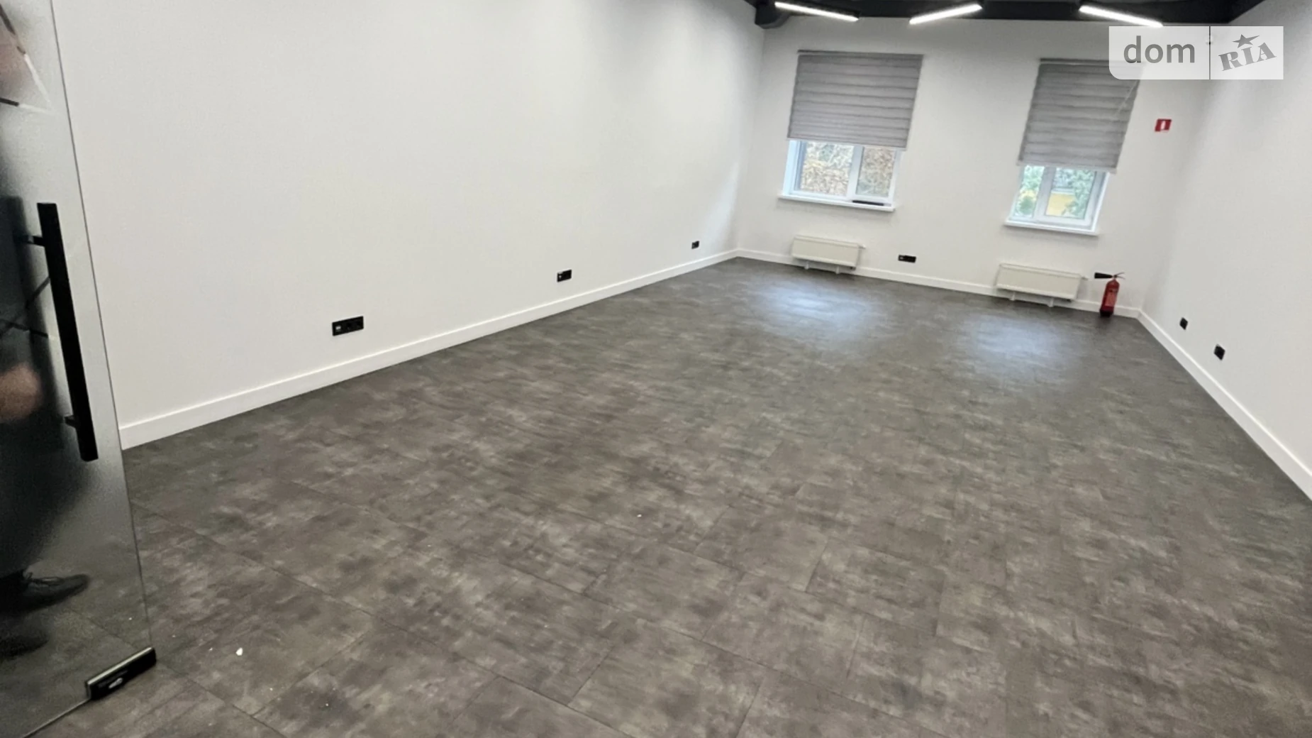 Сдается в аренду офис 513 кв. м в бизнес-центре, цена: 12825 $ - фото 5
