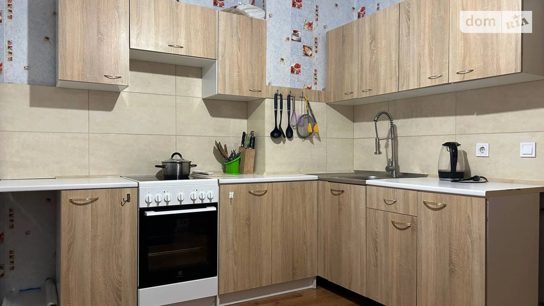 Продается 1-комнатная квартира 54.9 кв. м в Вышгороде, ул. Кургузова, 1А корпус 3 - фото 3