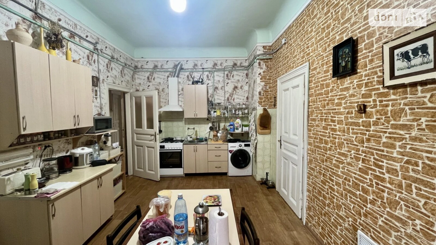 Продается 4-комнатная квартира 115.4 кв. м в Львове, ул. Пекарская, 48 - фото 3