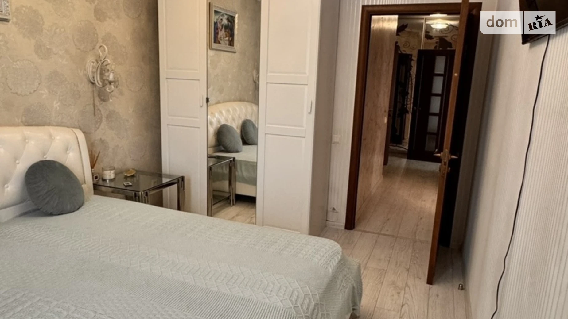 Продается 3-комнатная квартира 85.2 кв. м в Ивано-Франковске, ул. Ивасюка, 7 - фото 4