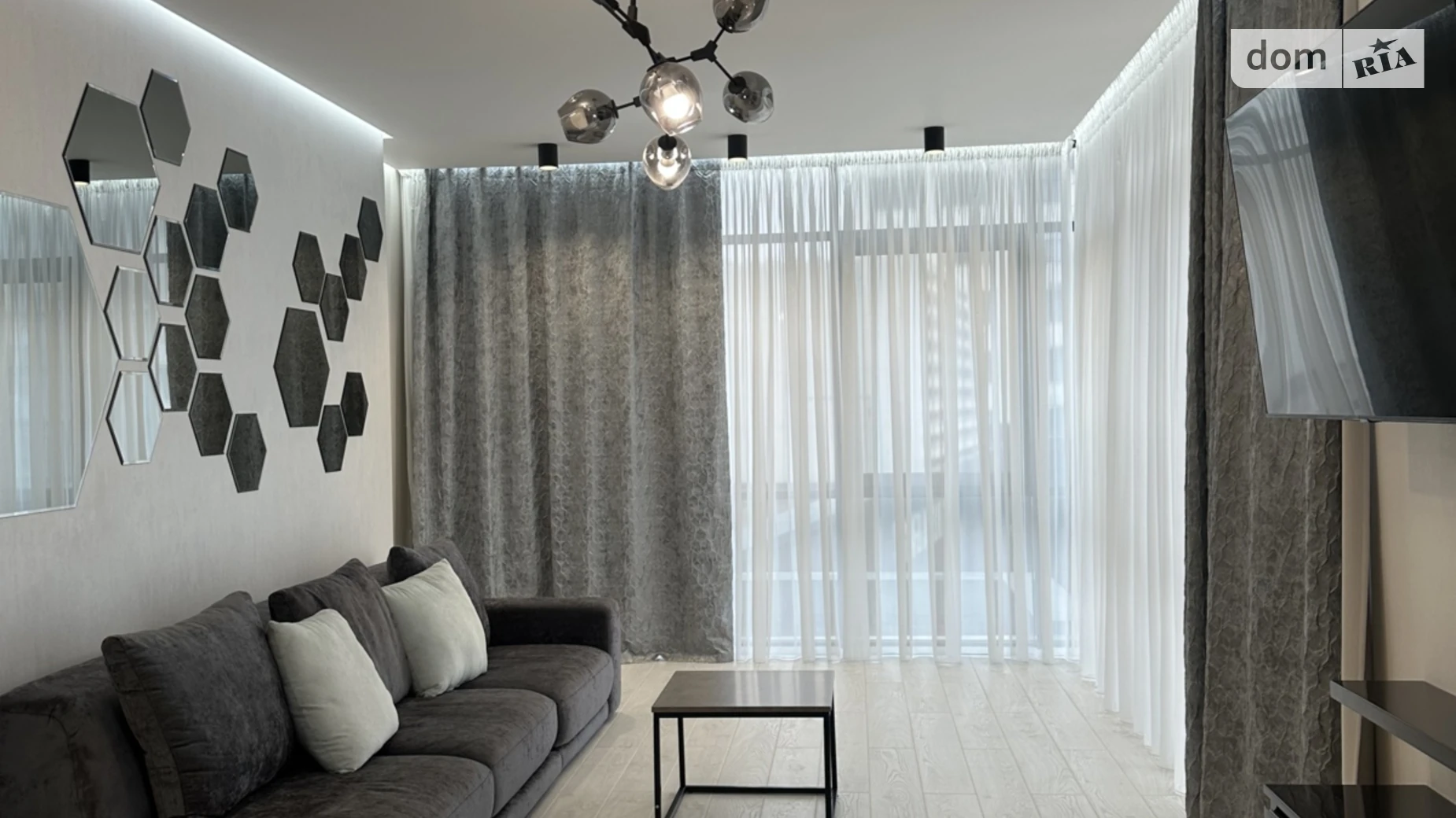 Сдается в аренду 1-комнатная квартира 80 кв. м в Киеве, ул. Андрея Верхогляда(Драгомирова), 11В - фото 5