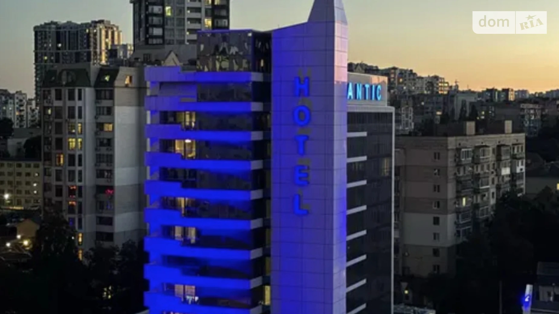 Продается 1-комнатная квартира 53 кв. м в Одессе, ул. Генуэзская, 1Е корпус 1 - фото 3