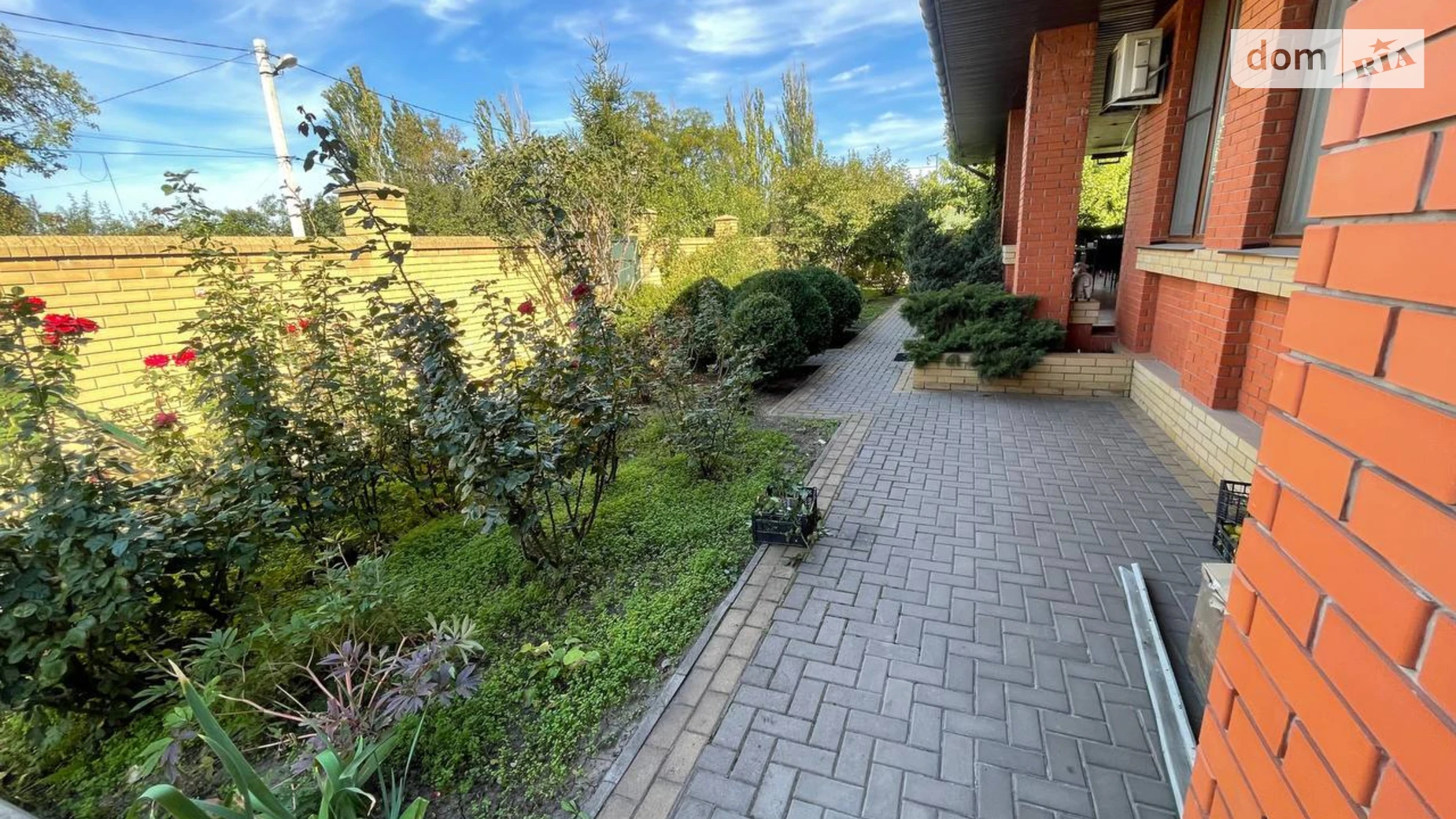 Продается одноэтажный дом 236.1 кв. м с мансардой, цена: 222000 $ - фото 3