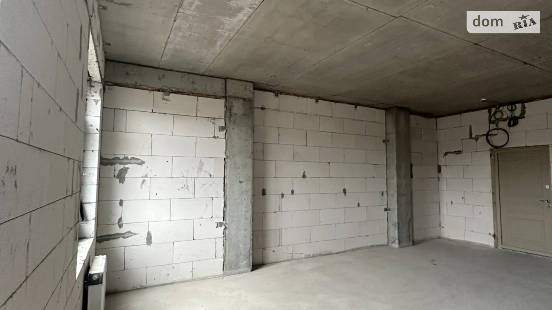 Продается 1-комнатная квартира 42 кв. м в Одессе, ул. Карантинная, 22 - фото 2