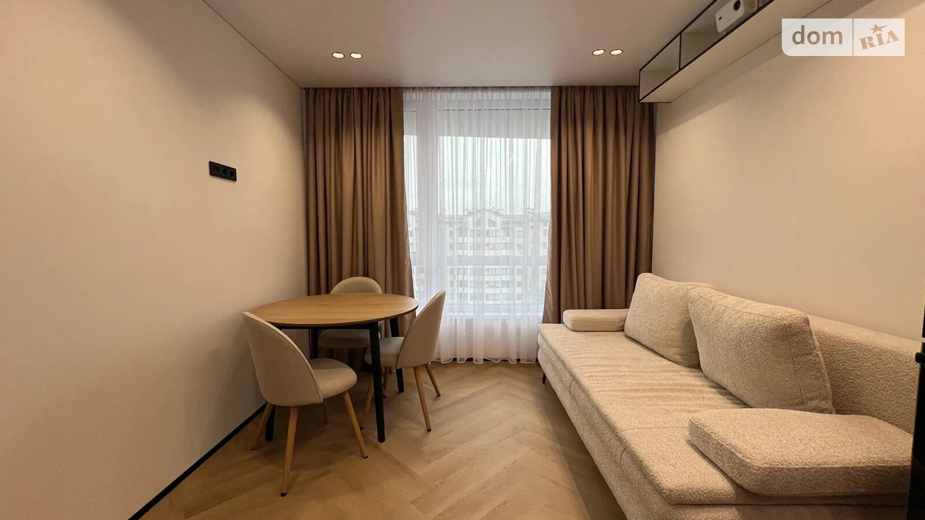 Продается 1-комнатная квартира 38 кв. м в Ивано-Франковске, бул. Южный - фото 5